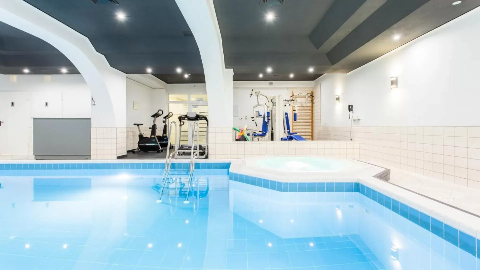 Fitness centre/facilities, Swimming Pool in Qubus Hotel Wrocław
