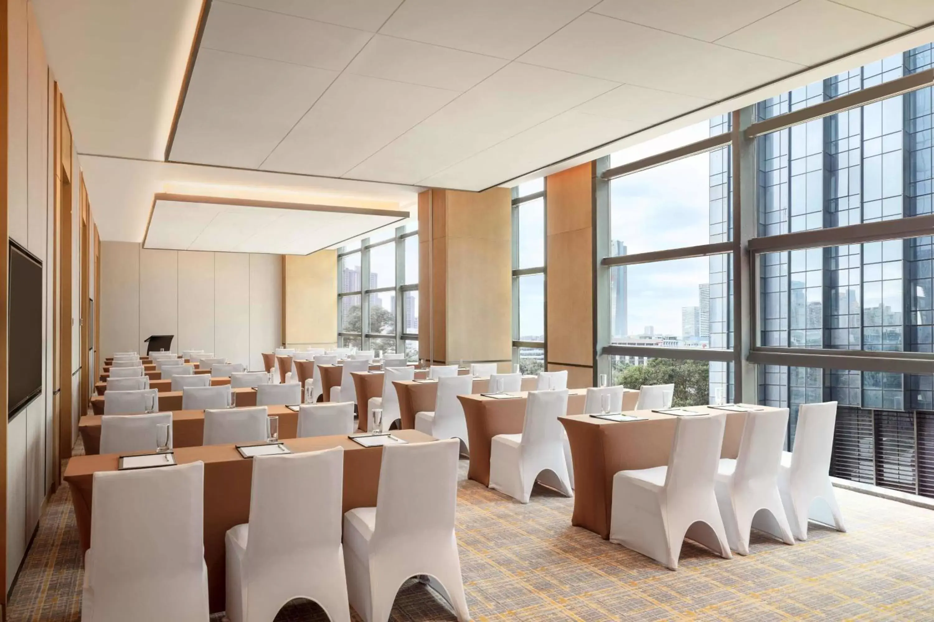 Meeting/conference room in Courtyard by Marriott Shenzhen Bay