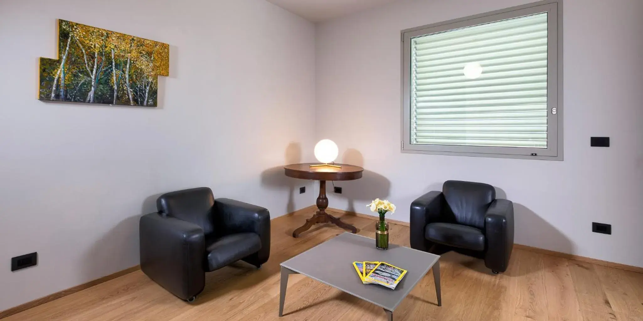 Living room, Seating Area in Hotel The Cube