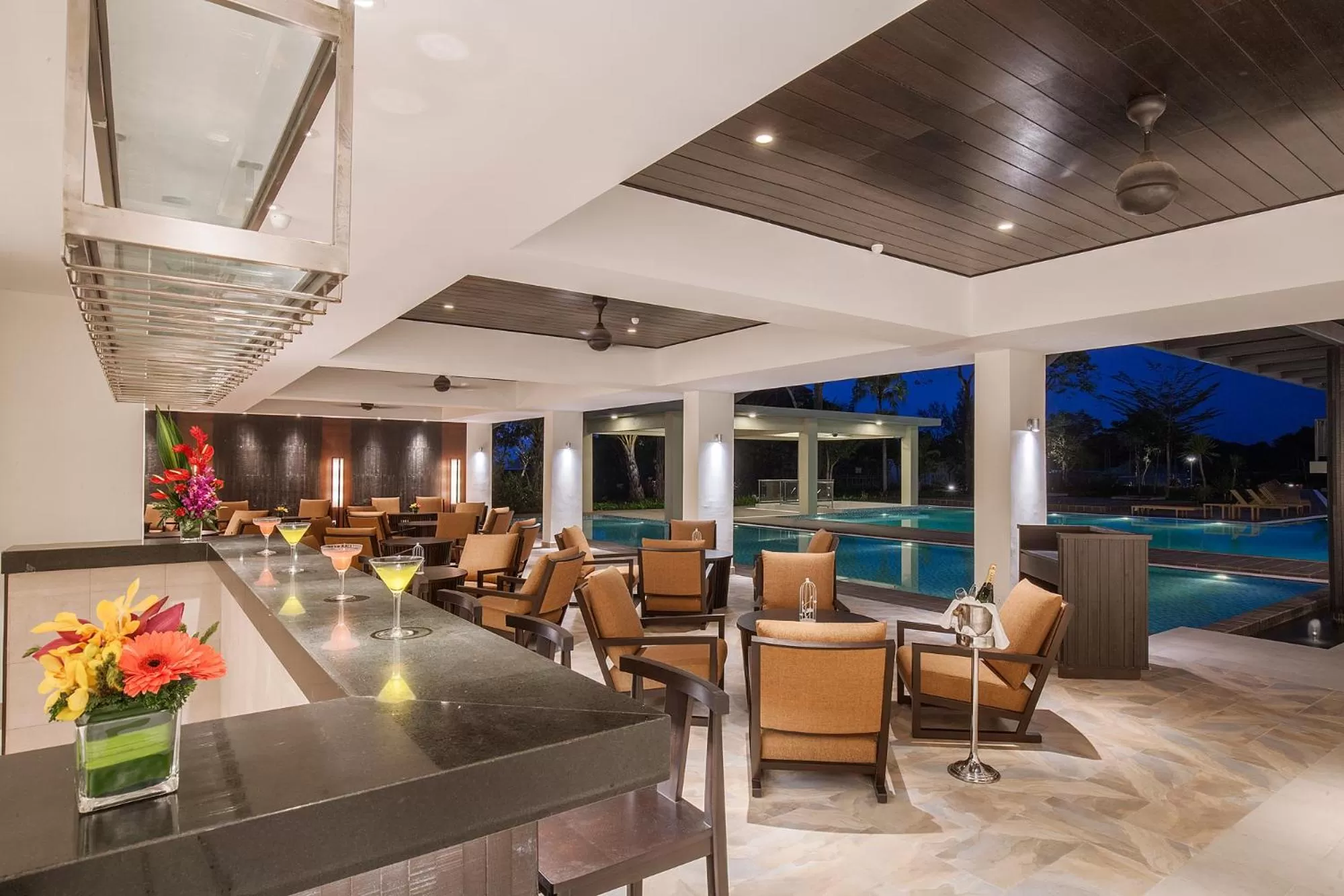 Restaurant/places to eat in Camar Resort Langkawi