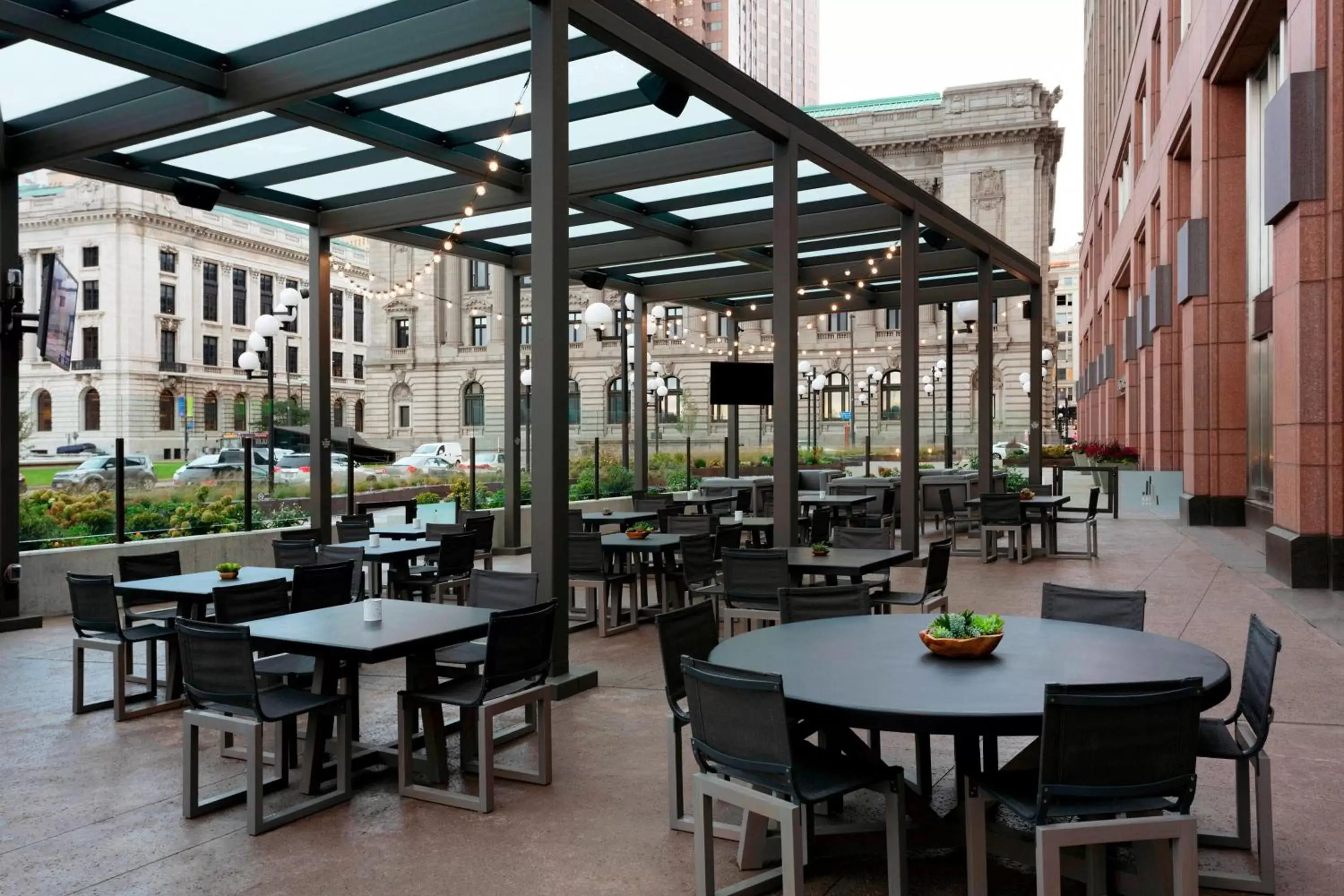 Other, Restaurant/Places to Eat in Cleveland Marriott Downtown at Key Tower