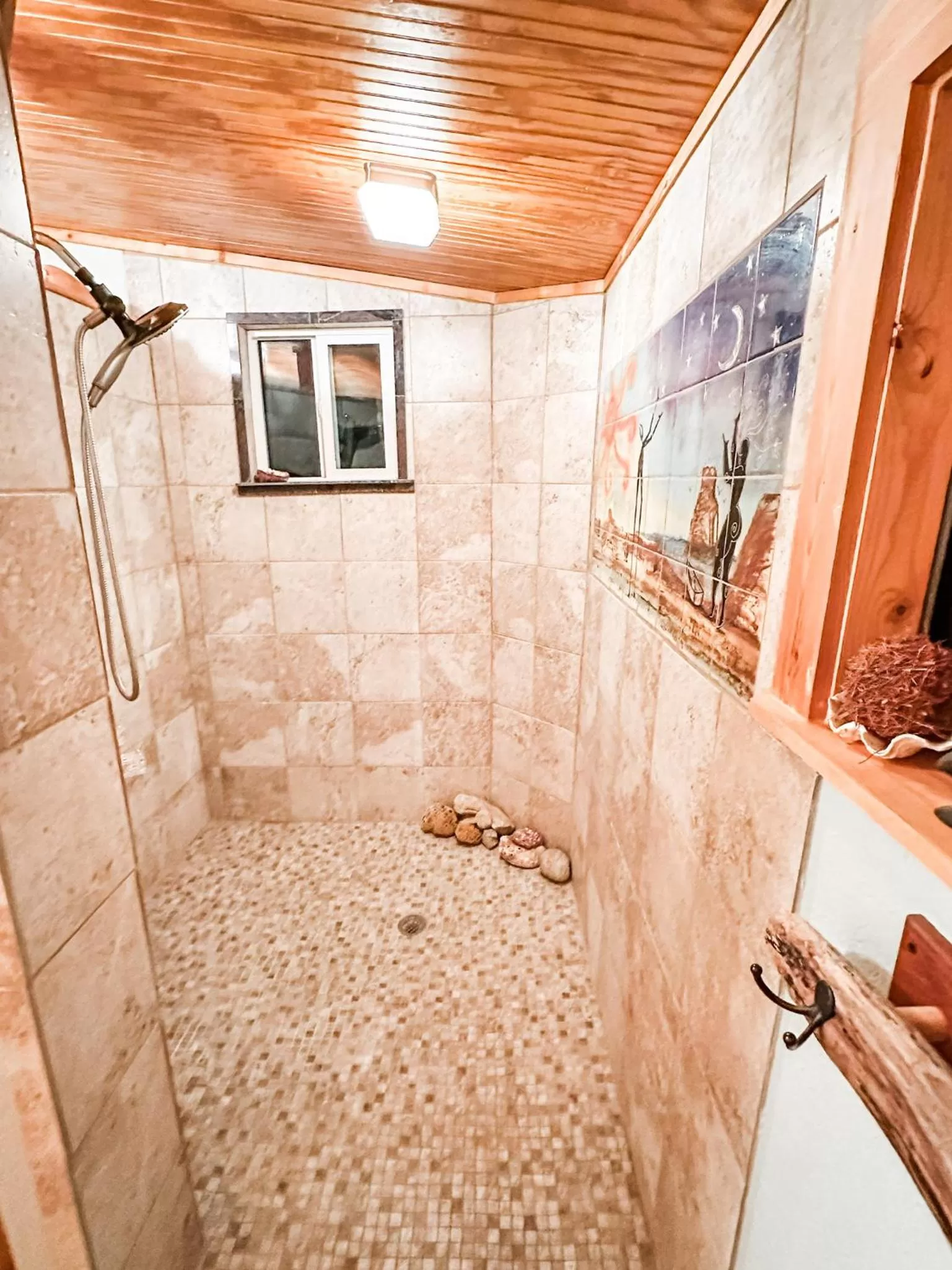 Shower, Bathroom in Inn at the Art Center