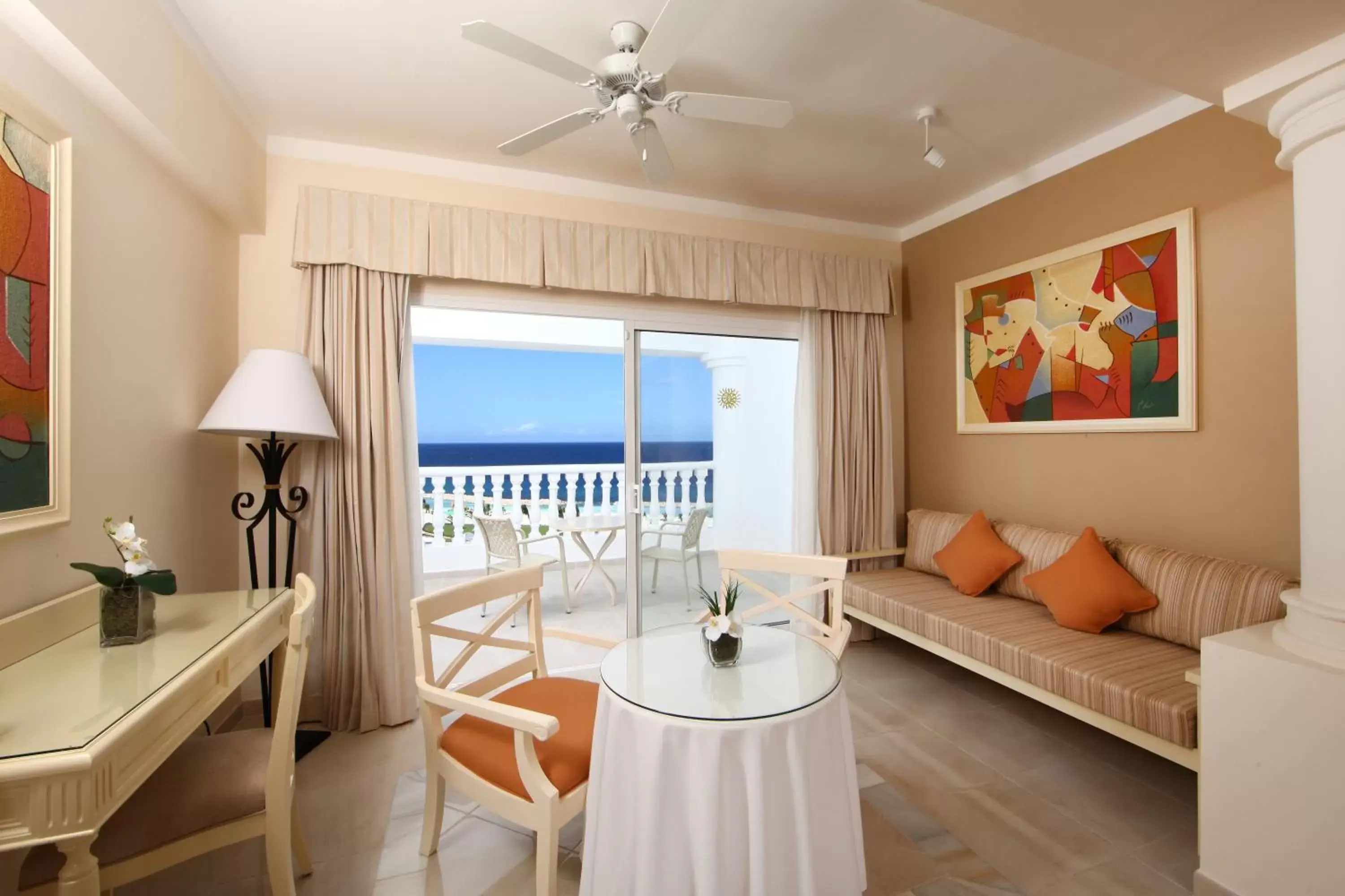 Living room, Seating Area in Bahia Principe Luxury Runaway Bay - Adults Only All Inclusive