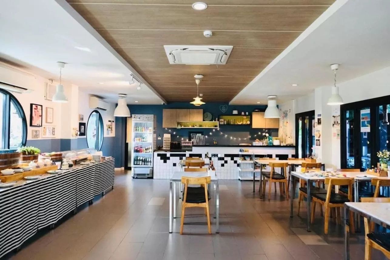 Restaurant/places to eat in The Galla Hotel