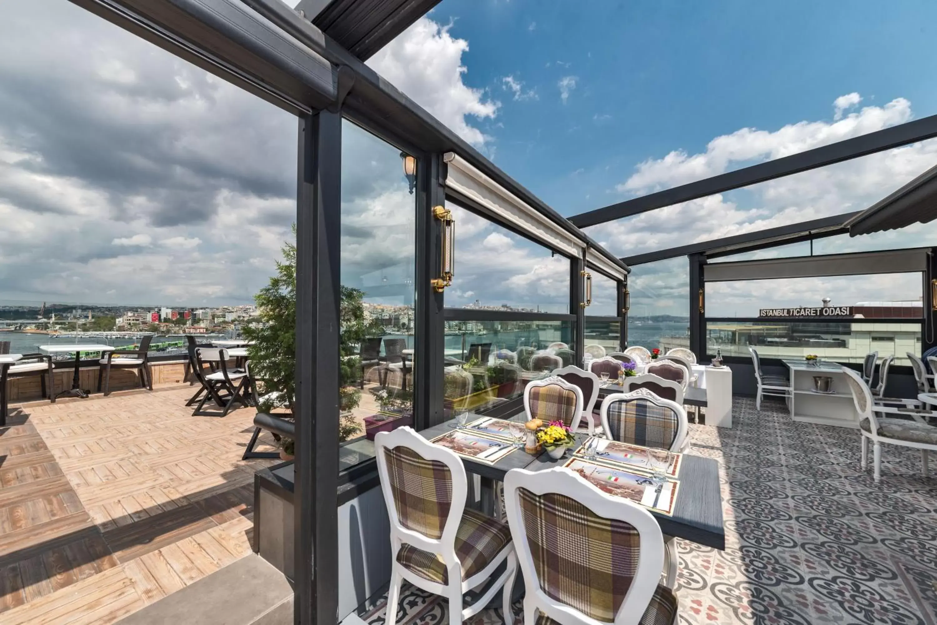 Landmark view, Restaurant/Places to Eat in Alpek Hotel