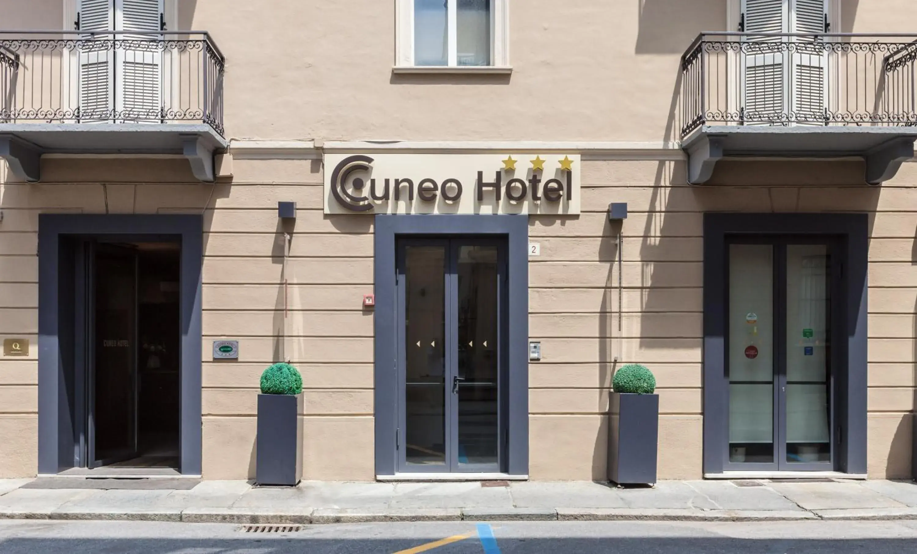 Facade/entrance in Cuneo Hotel