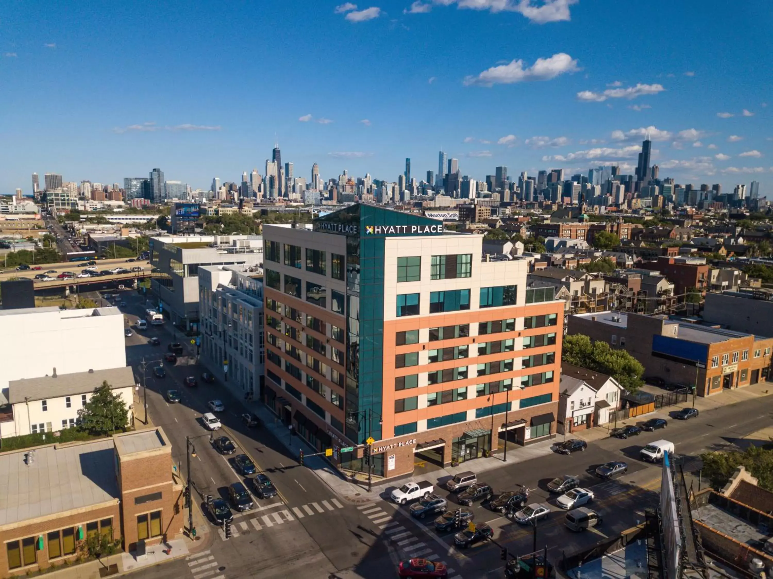 Property building in Hyatt Place Chicago Wicker Park