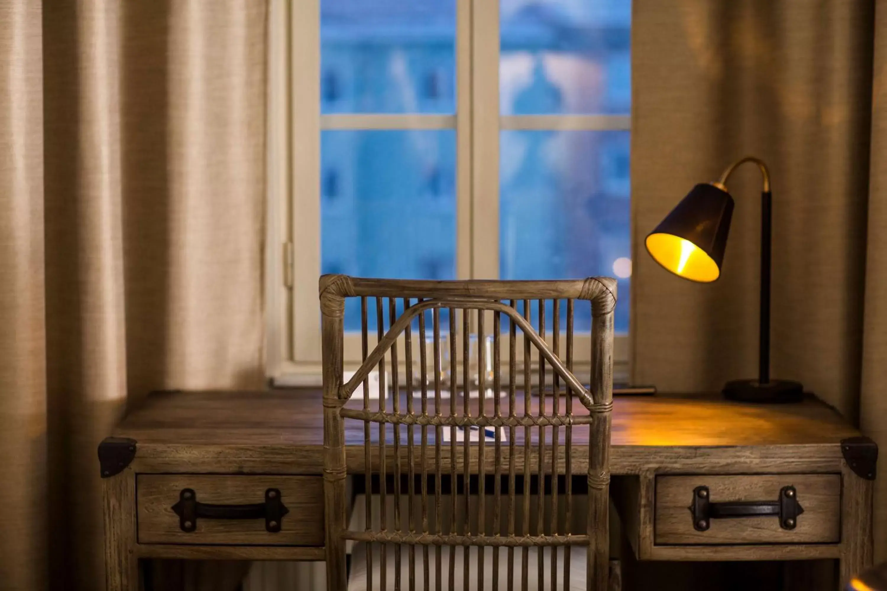 Bedroom, Bed in Statt Hassleholm BW Signature Collection Bedroom, Bed in Statt Hassleholm BW Signature Collection