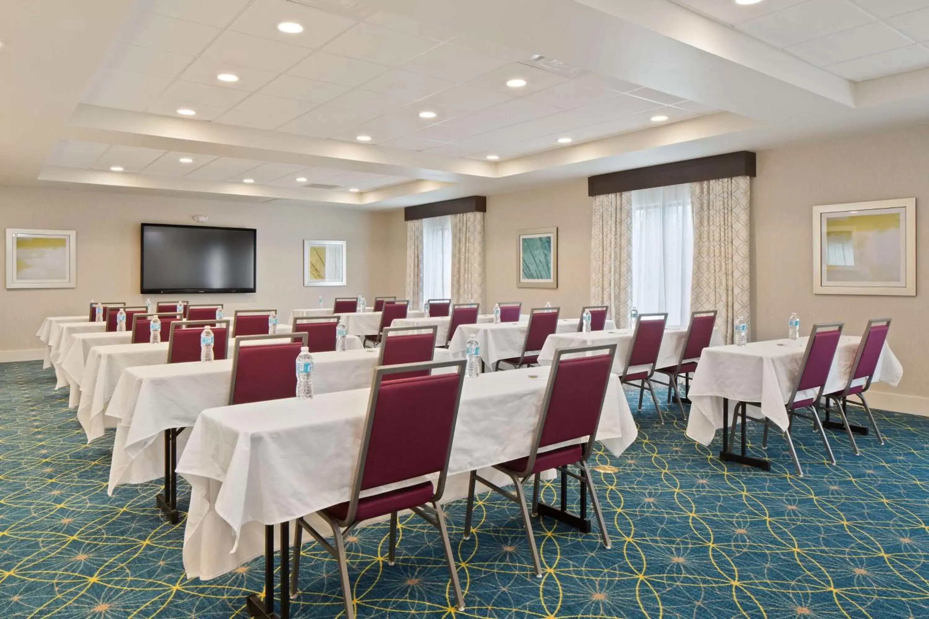 Meeting/conference room in Hampton Inn & Suites- Seattle Woodinville Wa