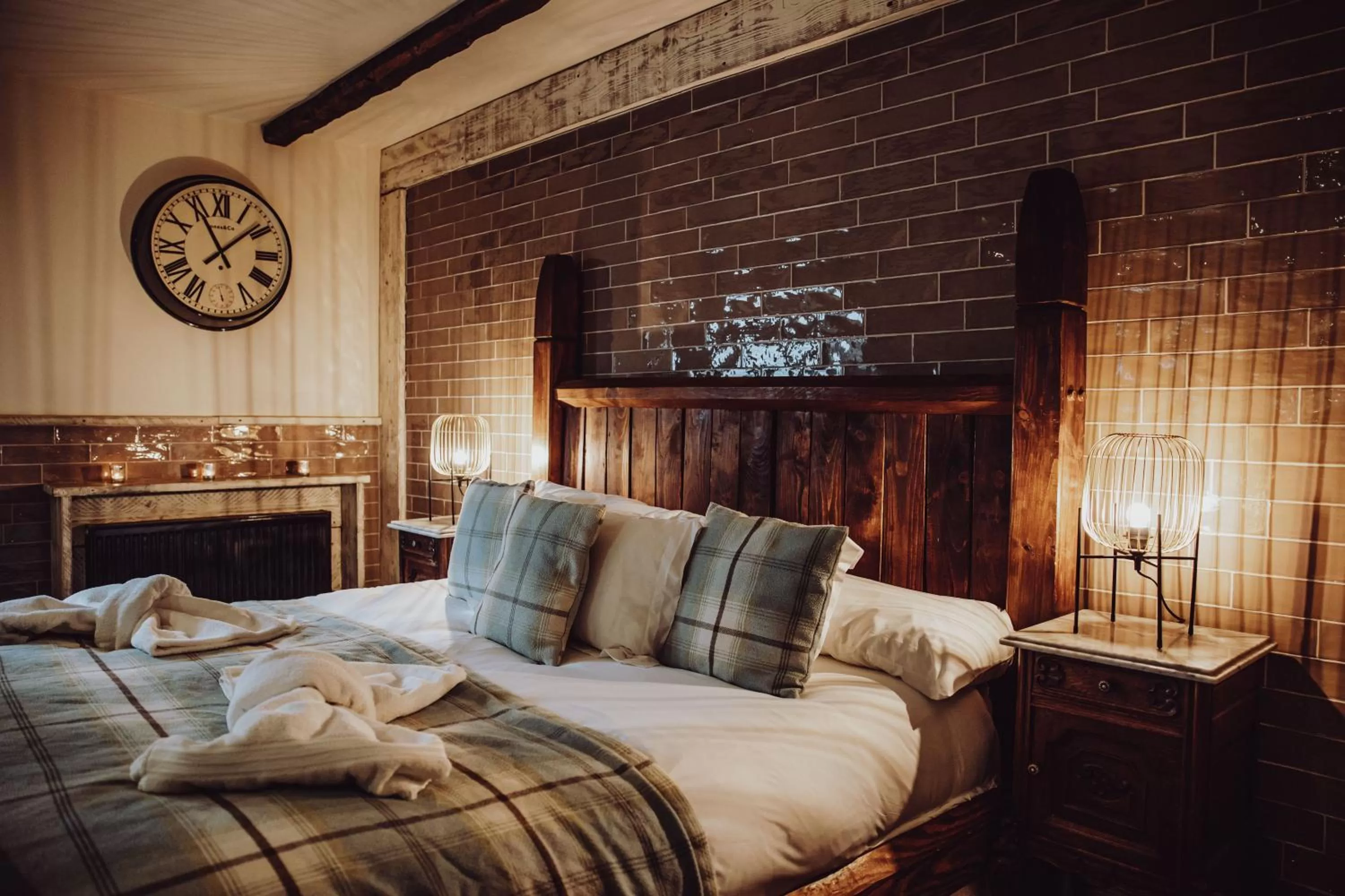 Bedroom, Bed in South Causey Inn