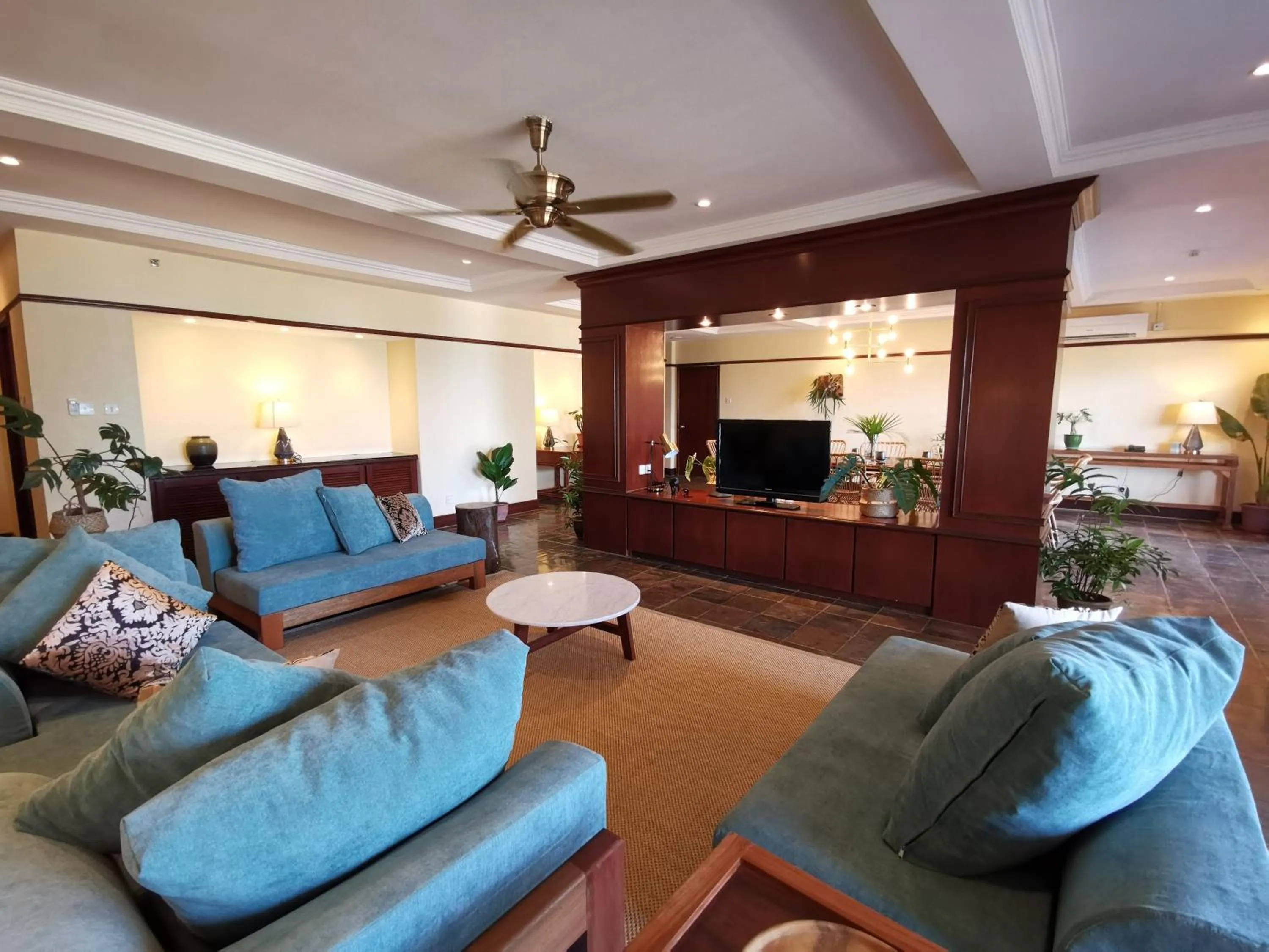 Living room in Palm Beach Resort & SPA