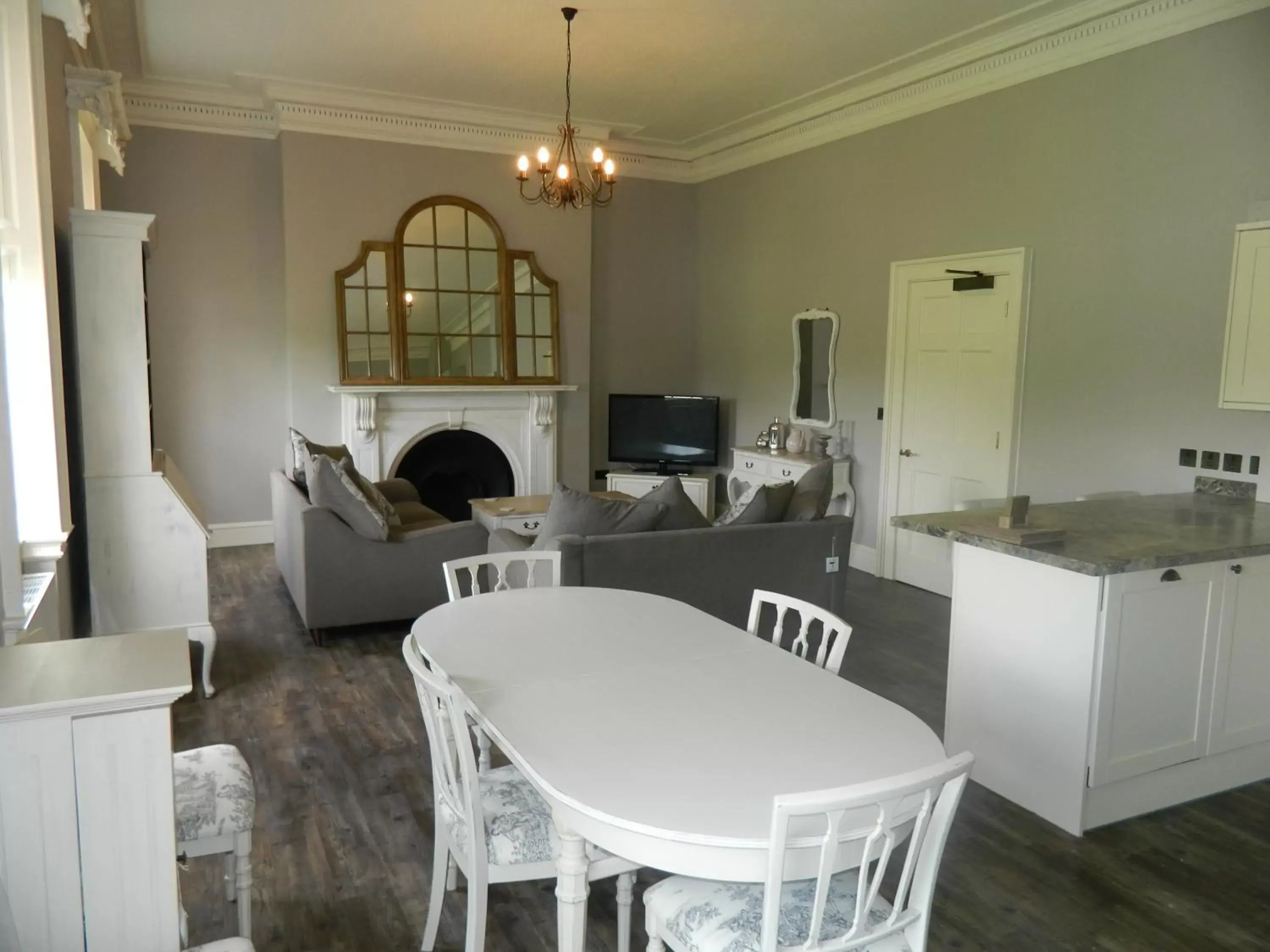 Kitchen or kitchenette, Dining Area in Birchover Bridgford Hall