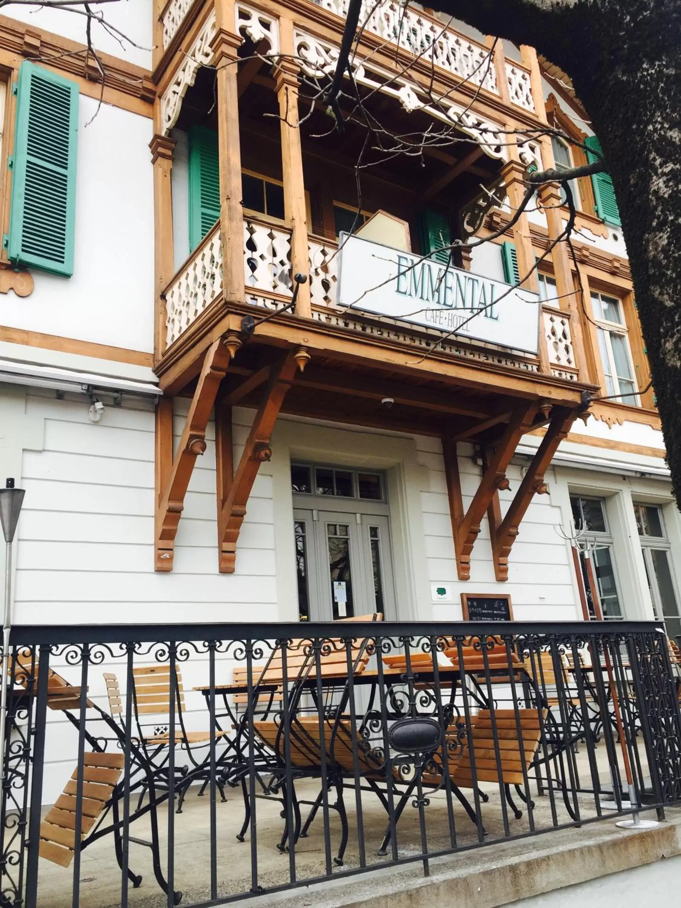 Facade/entrance, Property Building in Hotel Emmental