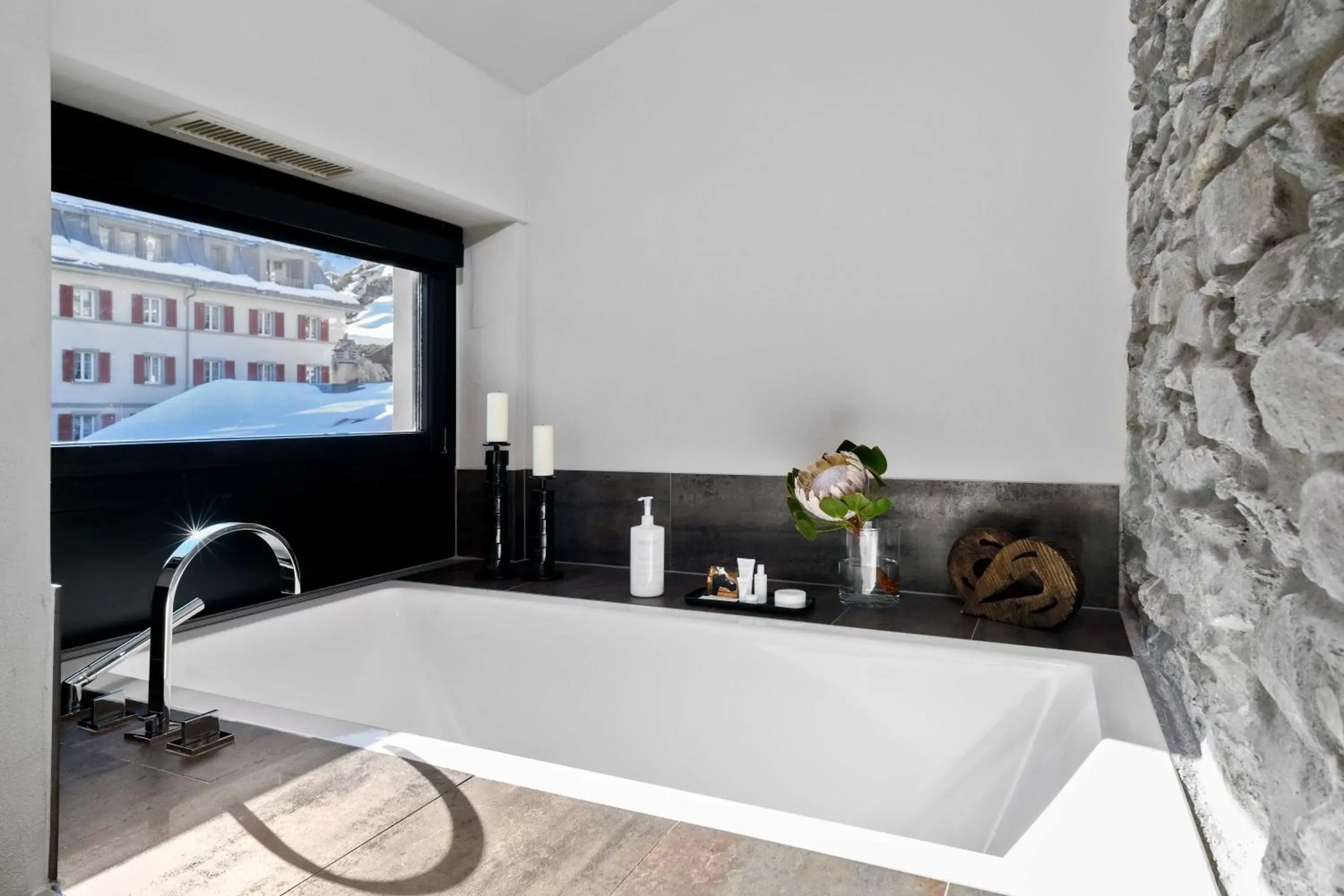 Bath, Bathroom in Unique Hotel Post