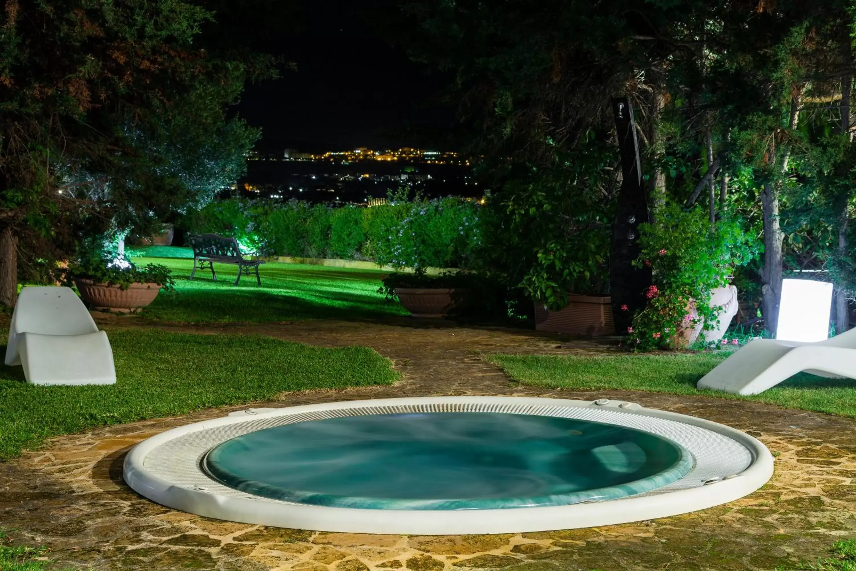 Swimming Pool in Hotel Foresteria Baglio Della Luna