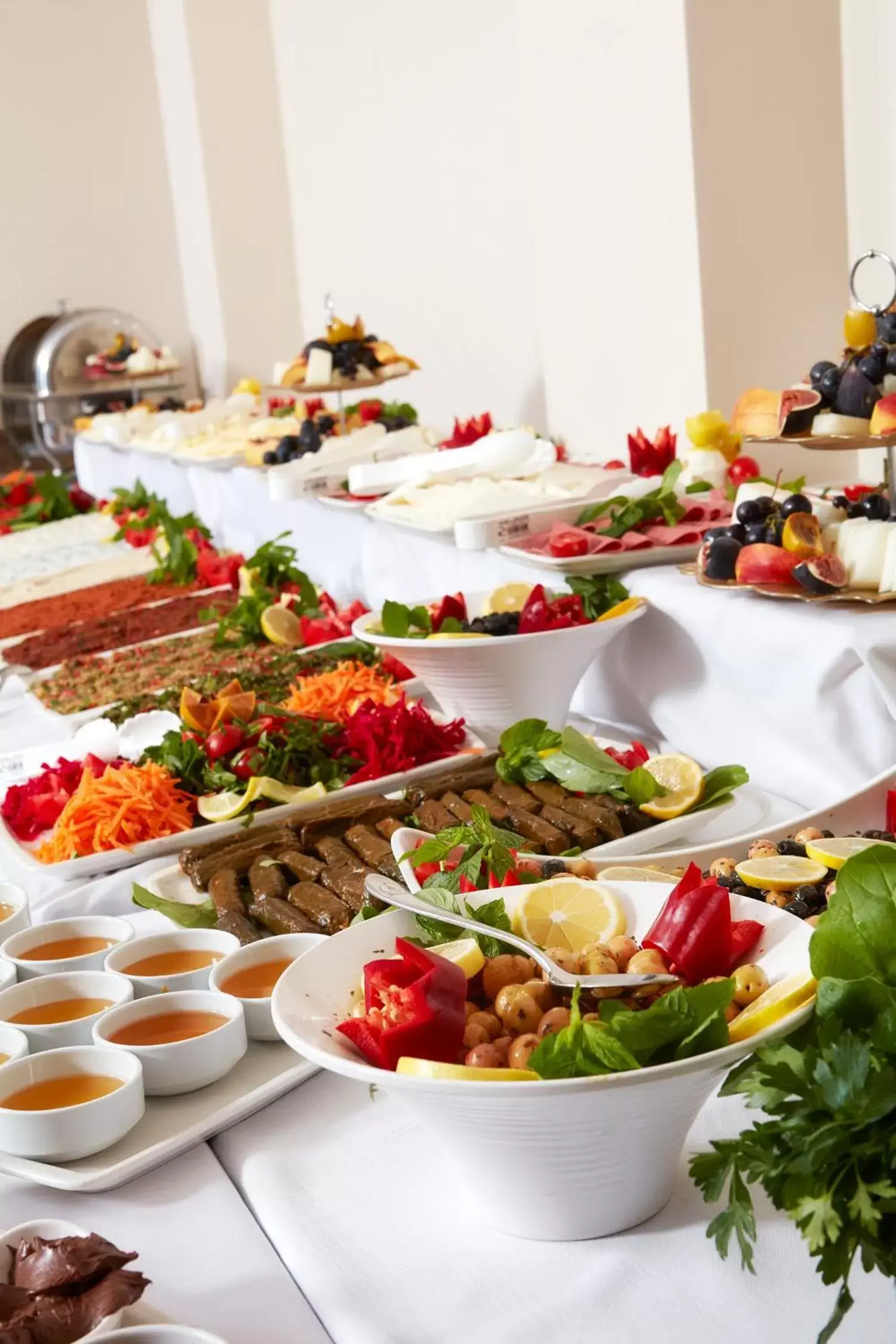 Lobby or reception, Food in Almadina Hotel Istanbul