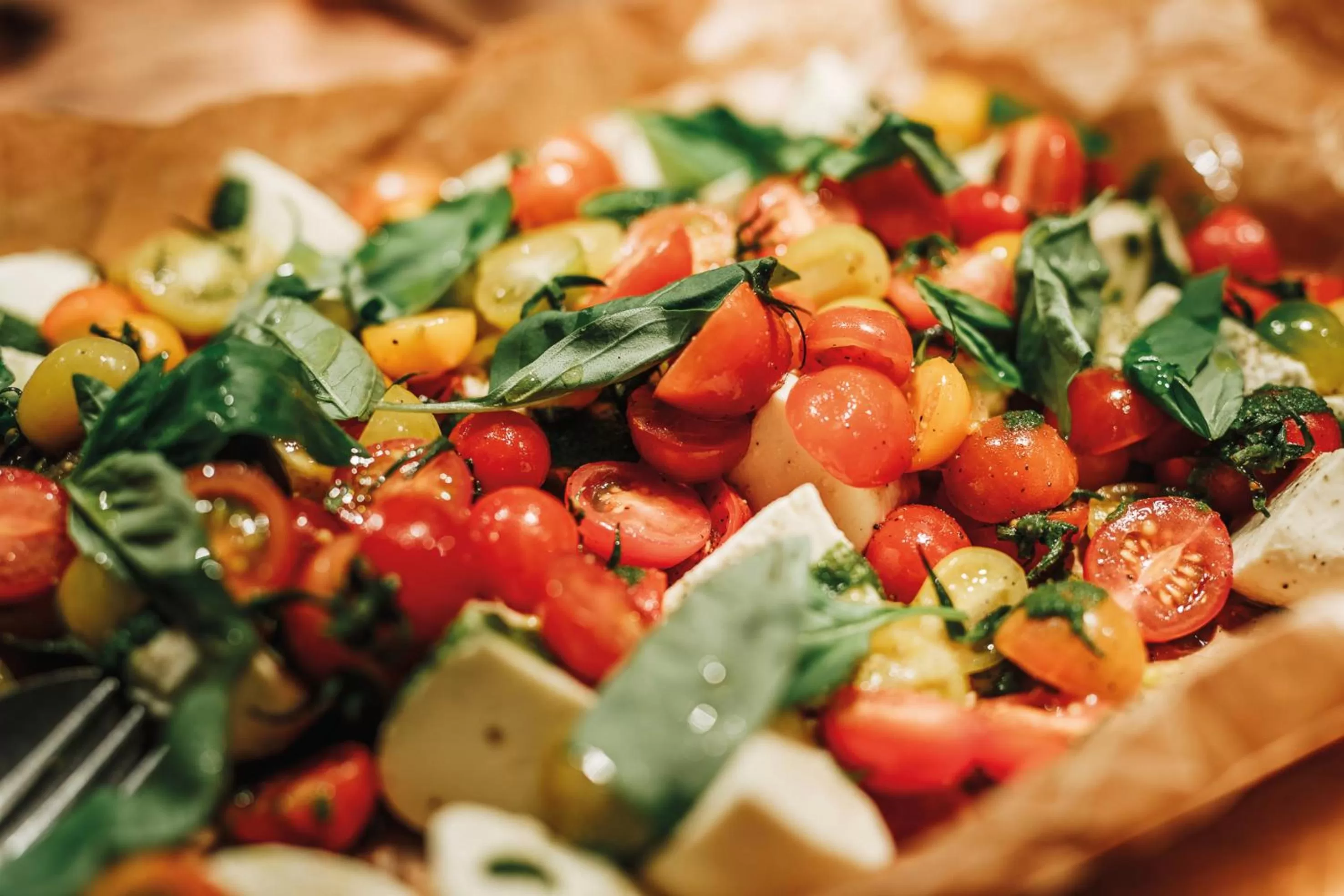 Food and drinks in Elite Hotel Carolina Tower