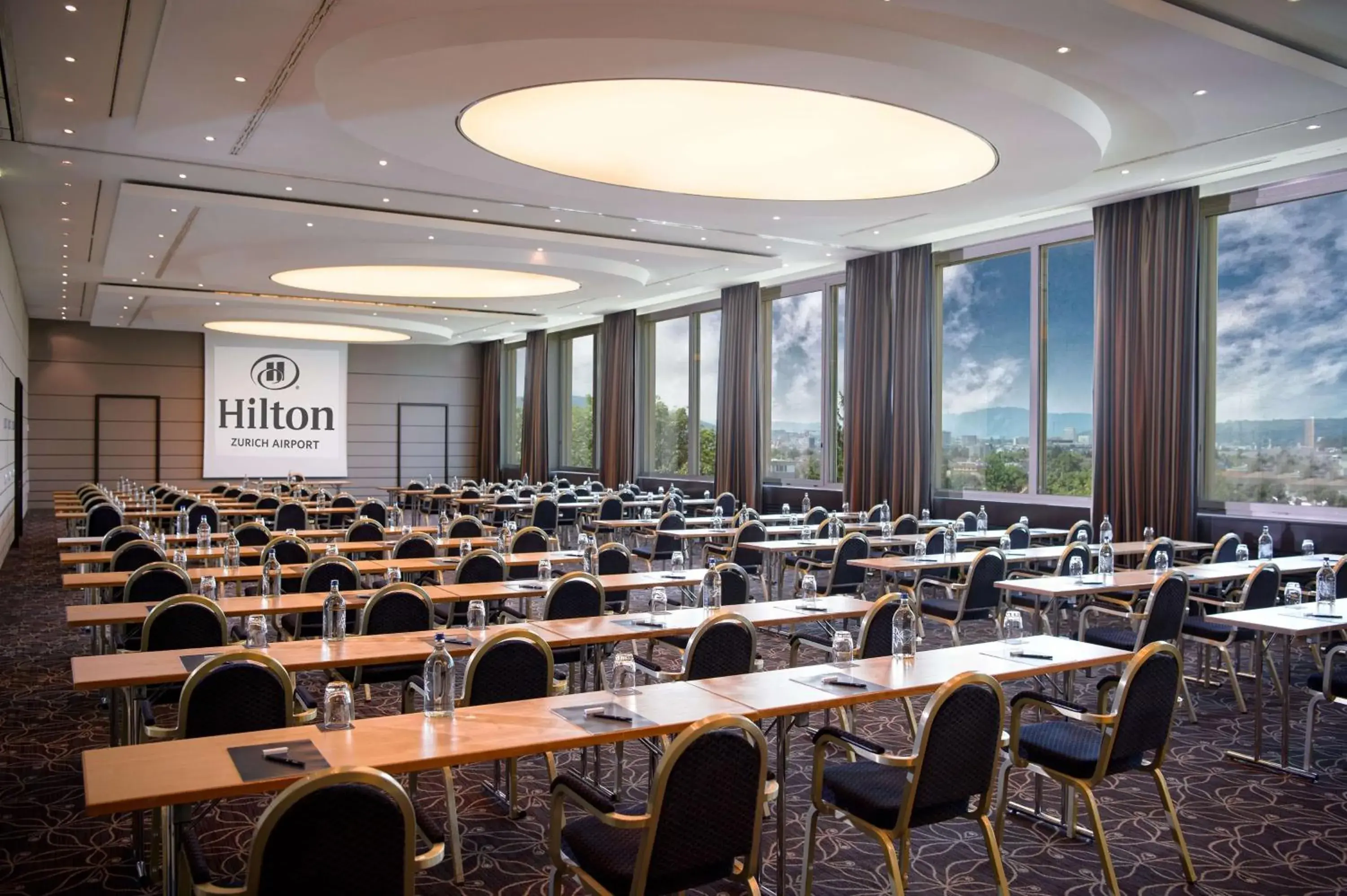 Meeting/conference room in Hilton Zurich Airport