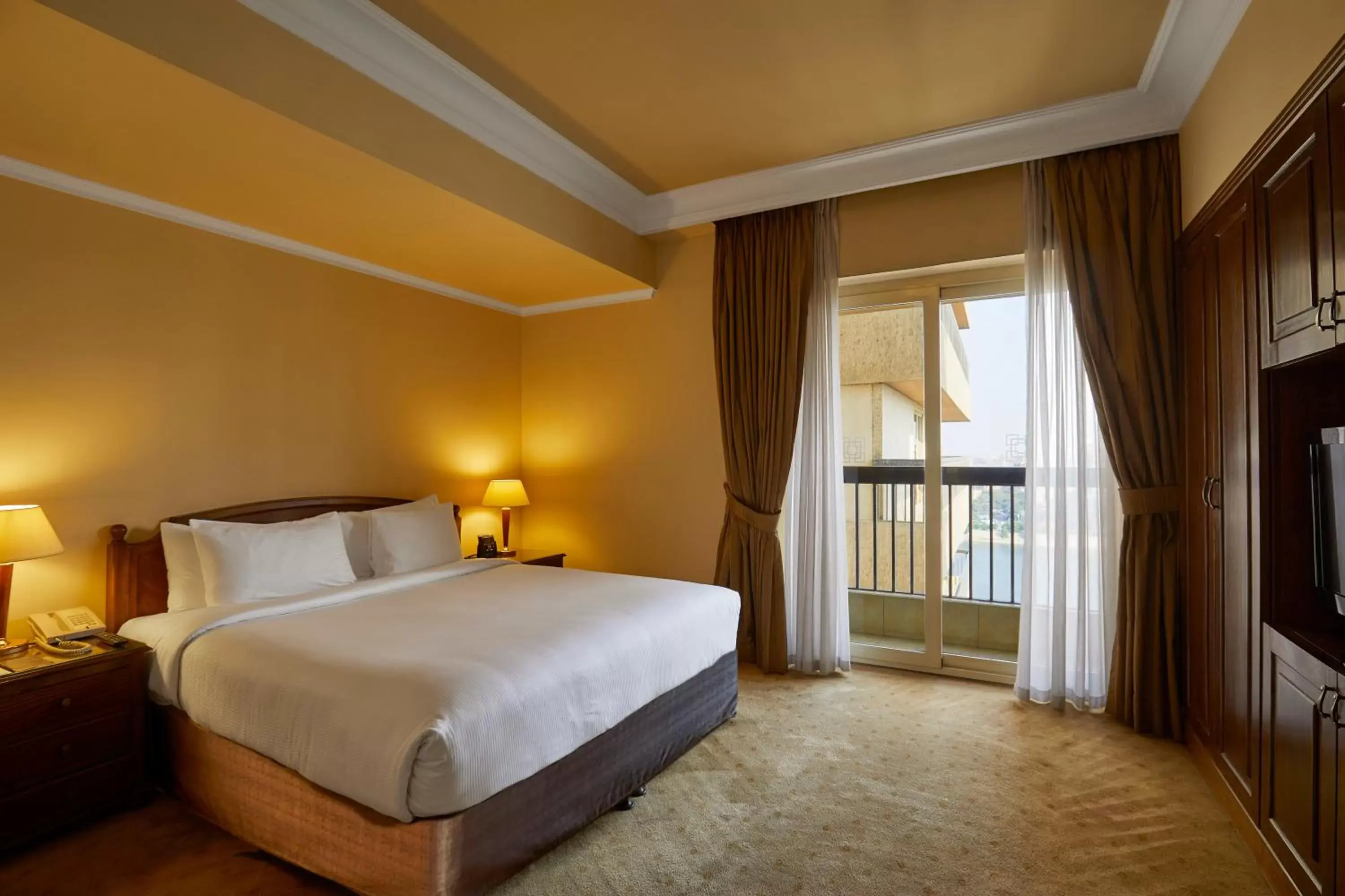 Bedroom, Bed in Hilton Cairo Zamalek Residences