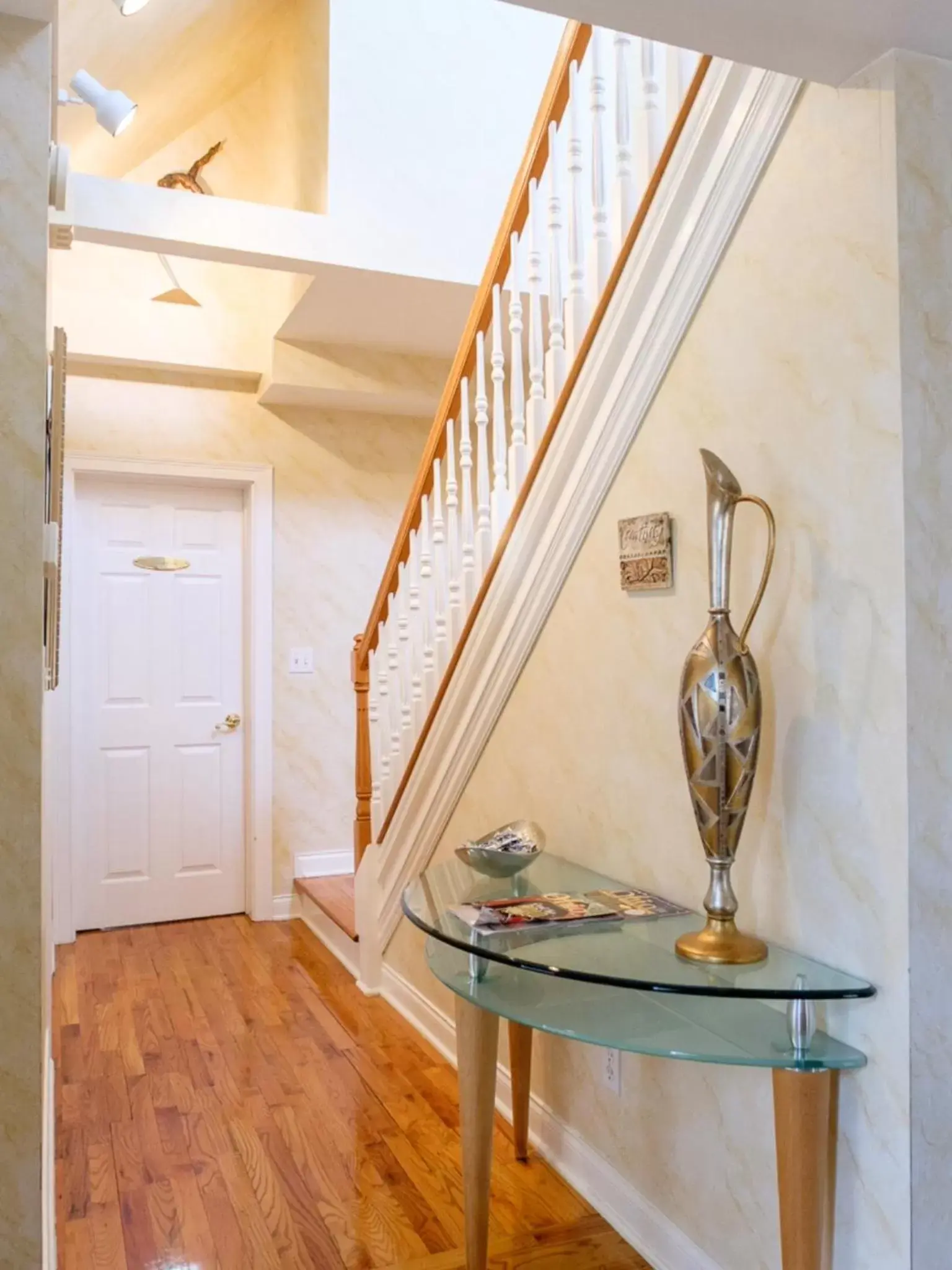 Dining Area in Gaslight Bed & Breakfast