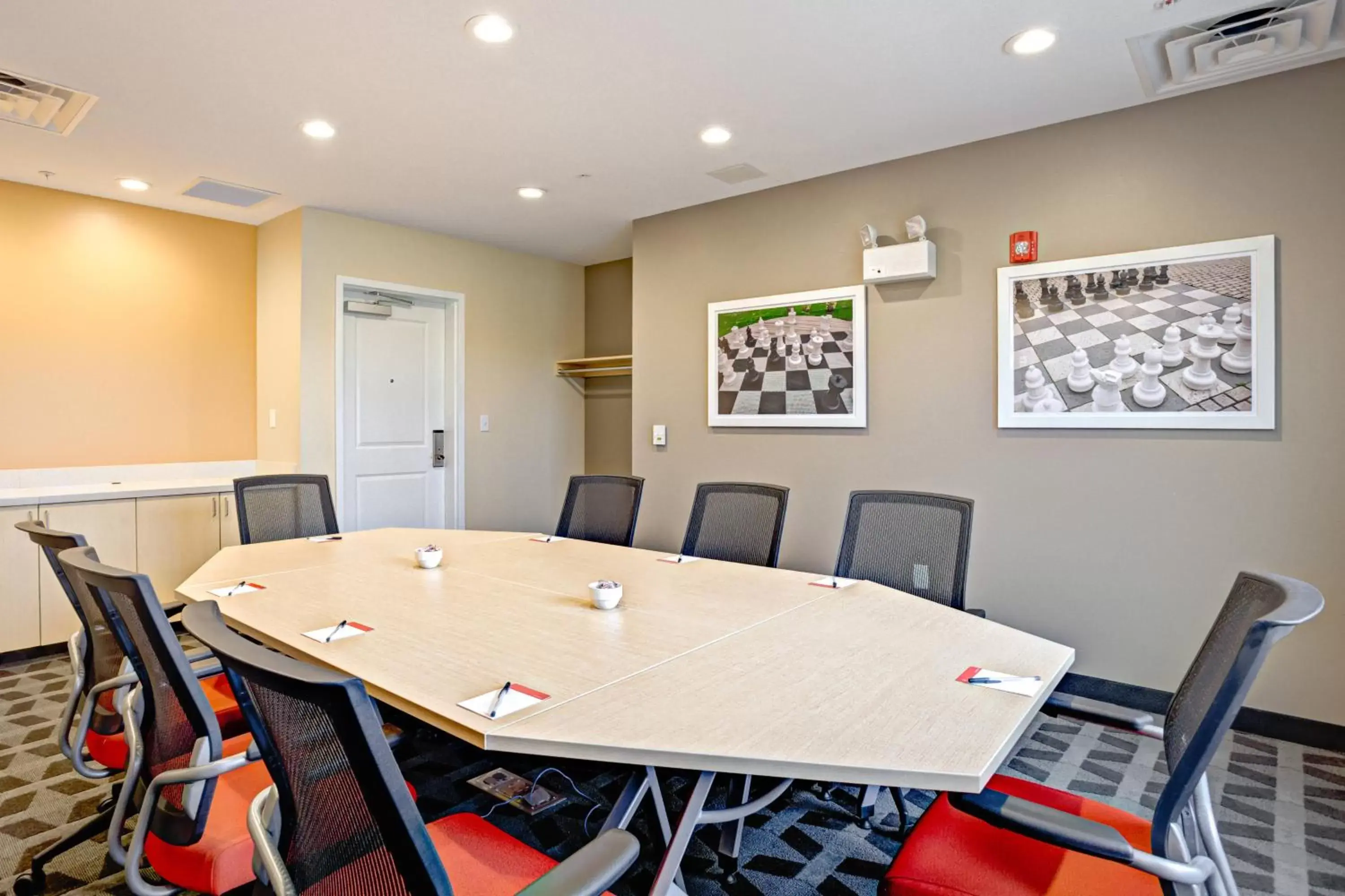 Meeting/conference room in TownePlace Suites by Marriott Wareham Buzzards Bay