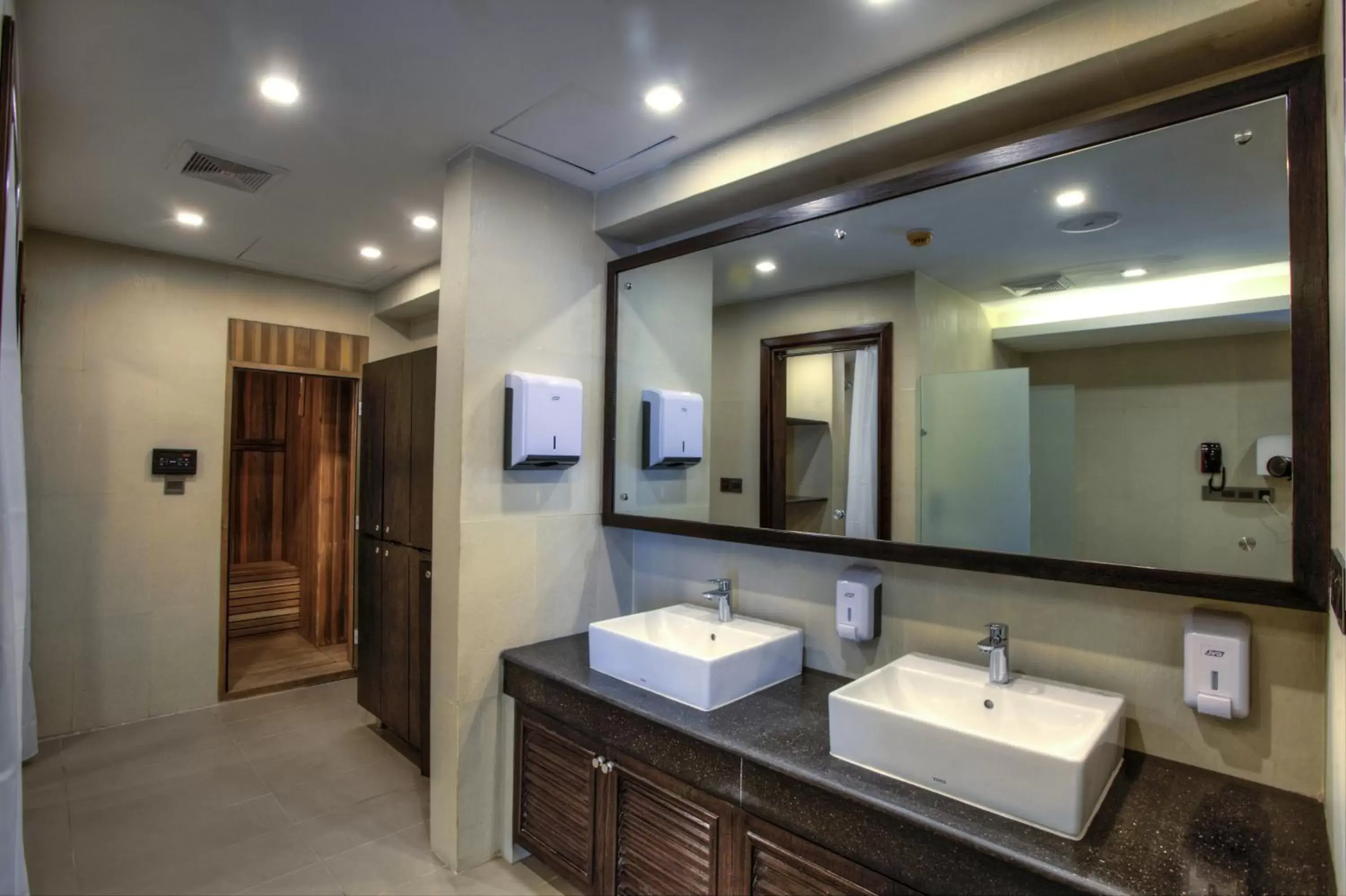 Bathroom in Platinum Grand