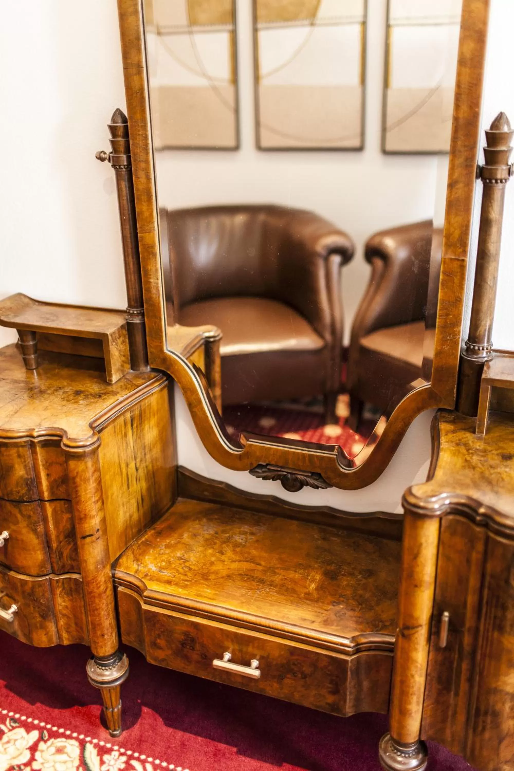 Decorative detail in Hotel Goldene Rose