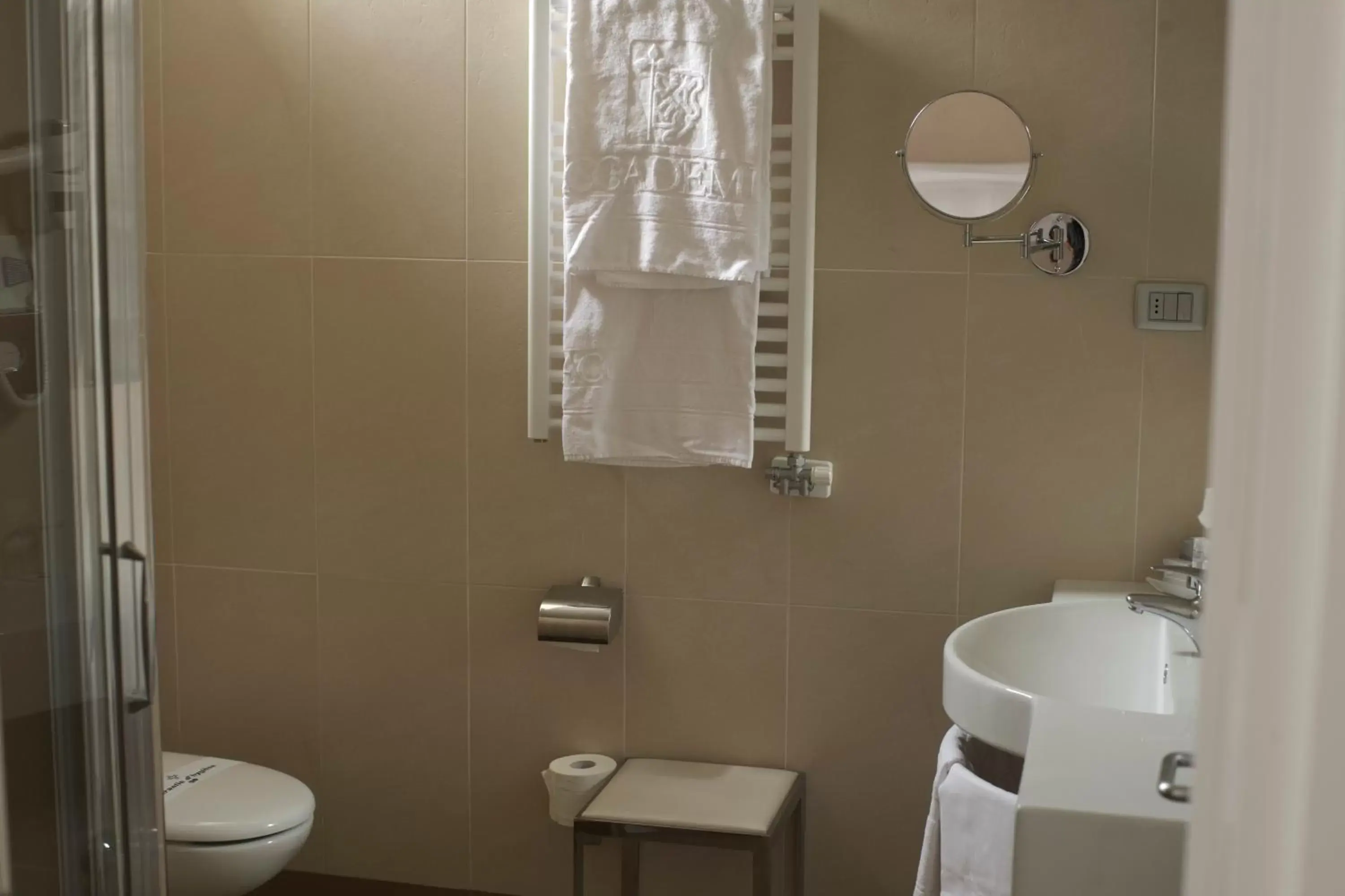 Shower, Bathroom in Albergo Accademia