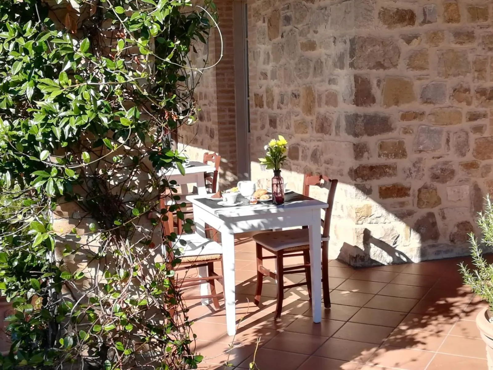 Patio in Si Montalcino Hotel