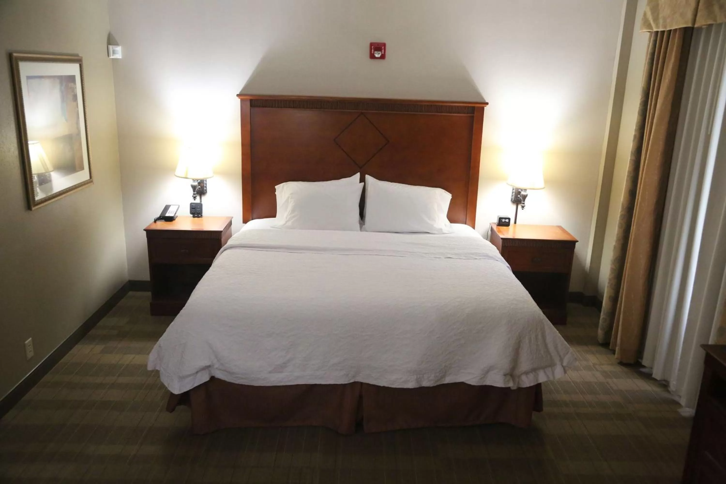 King Room with Spa Bath - Non-Smoking in Hampton Inn & Suites Jennings