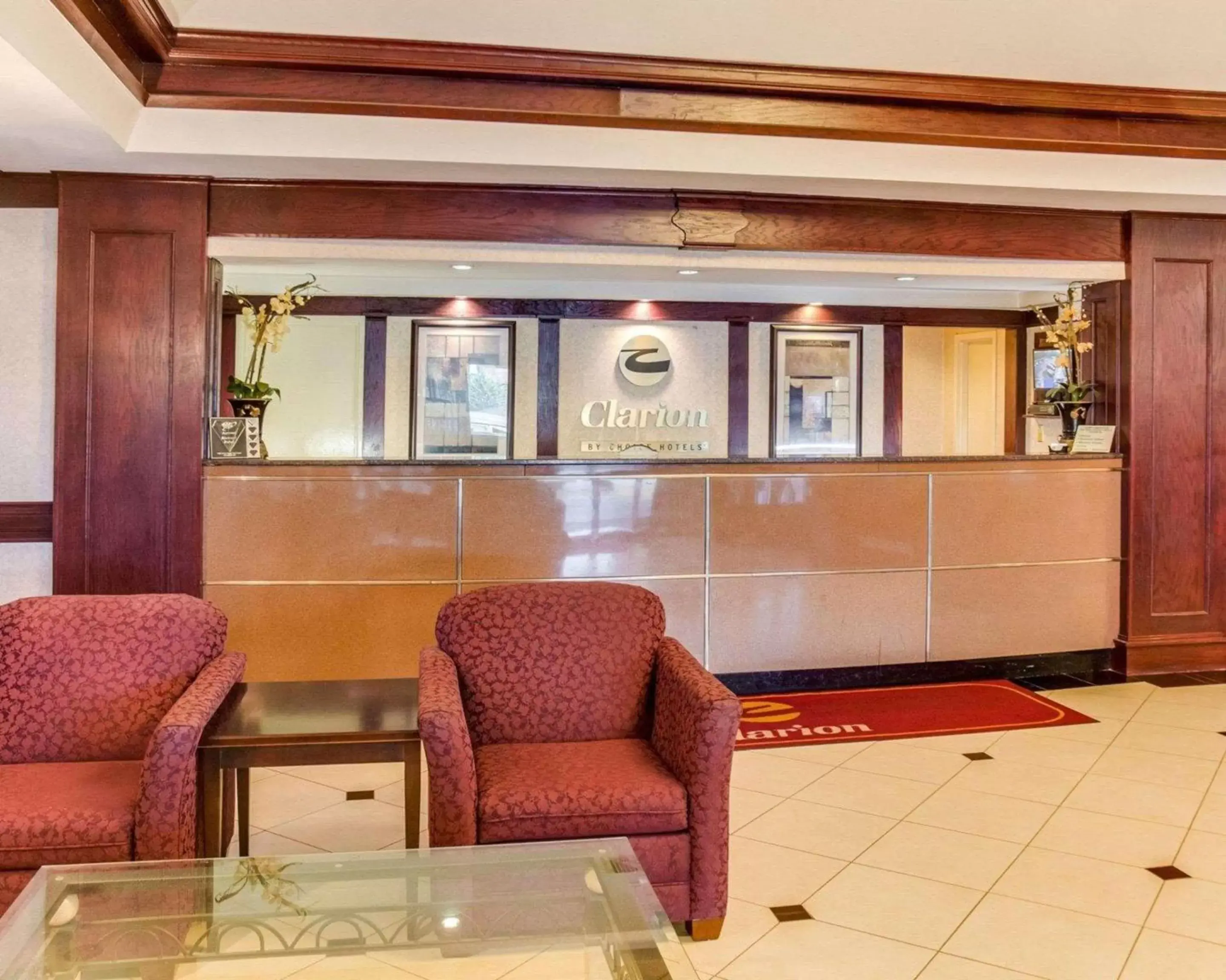 Lobby or reception, Lobby/Reception in Clarion Inn Fredericksburg