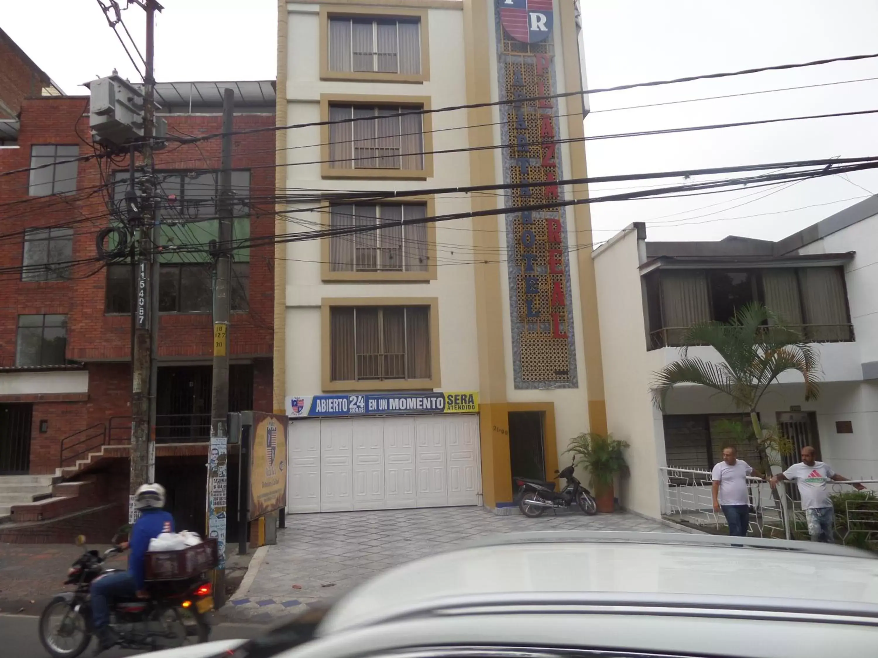 Property building in Aparta Hotel Plaza Real Norte Property building in Aparta Hotel Plaza Real Norte