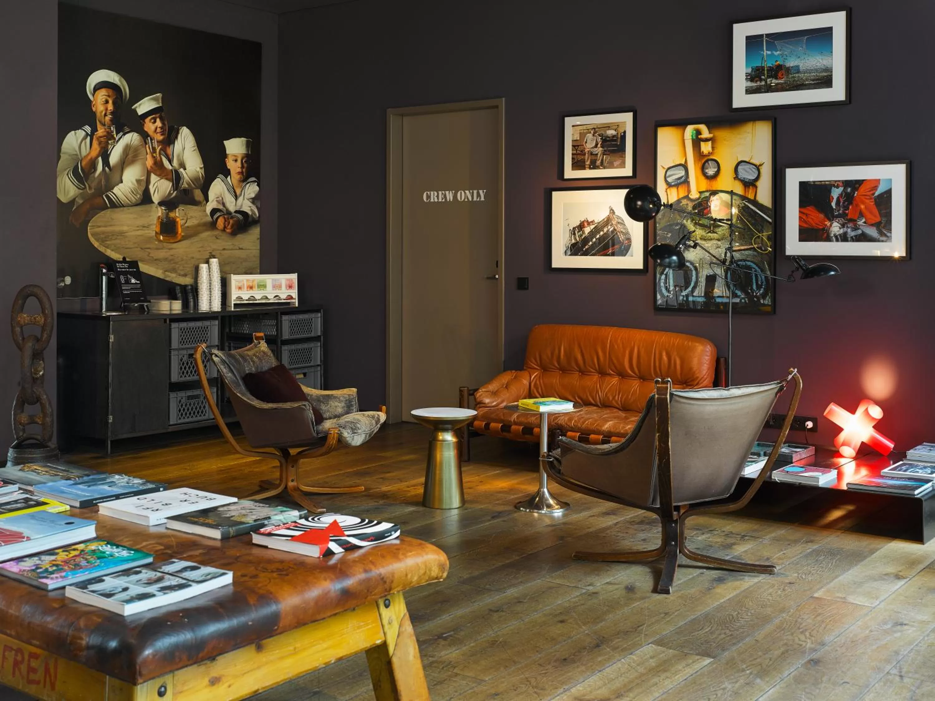 Lounge or bar in 25hours Hotel Hamburg HafenCity