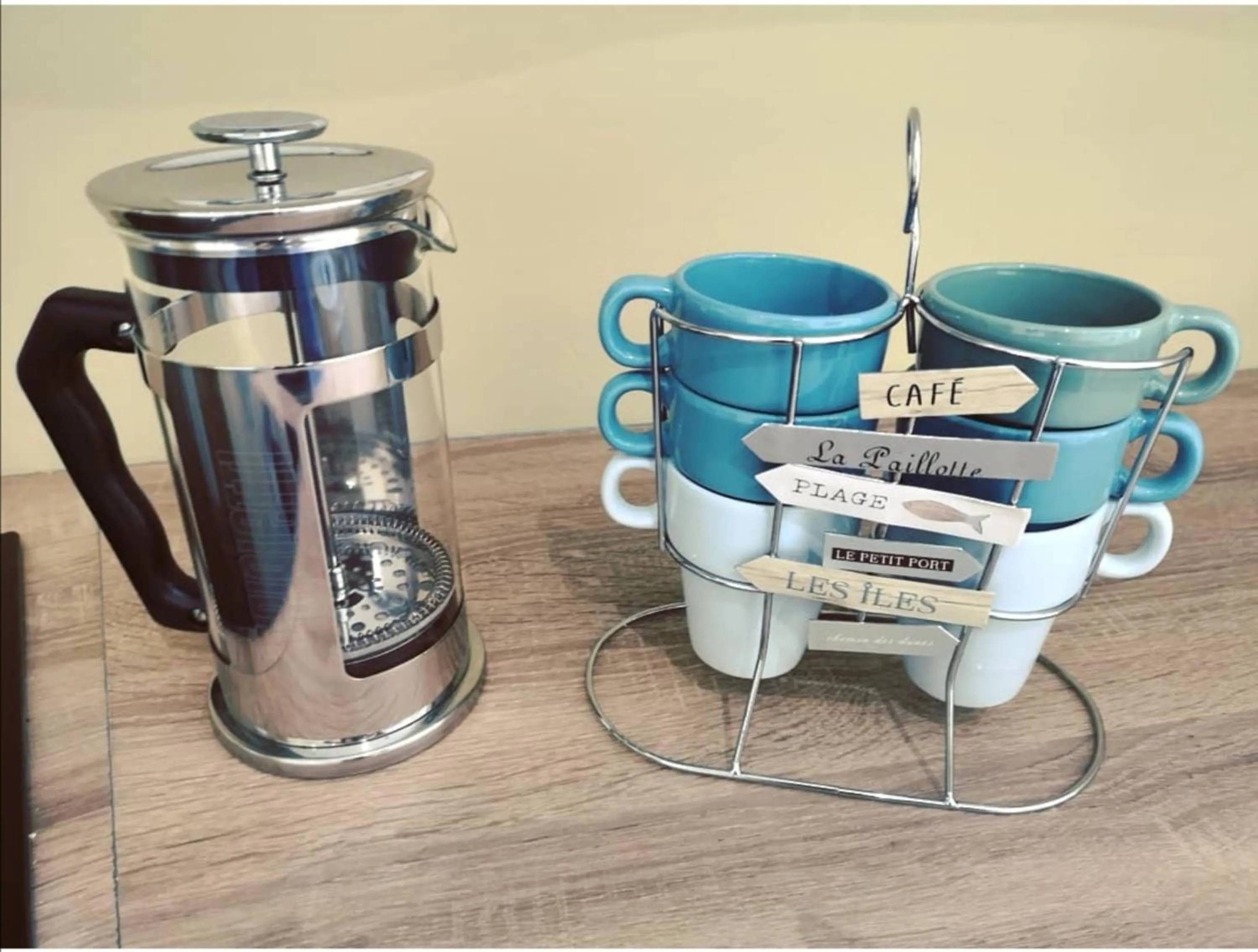 Coffee/tea facilities in Meyerbeer Beach