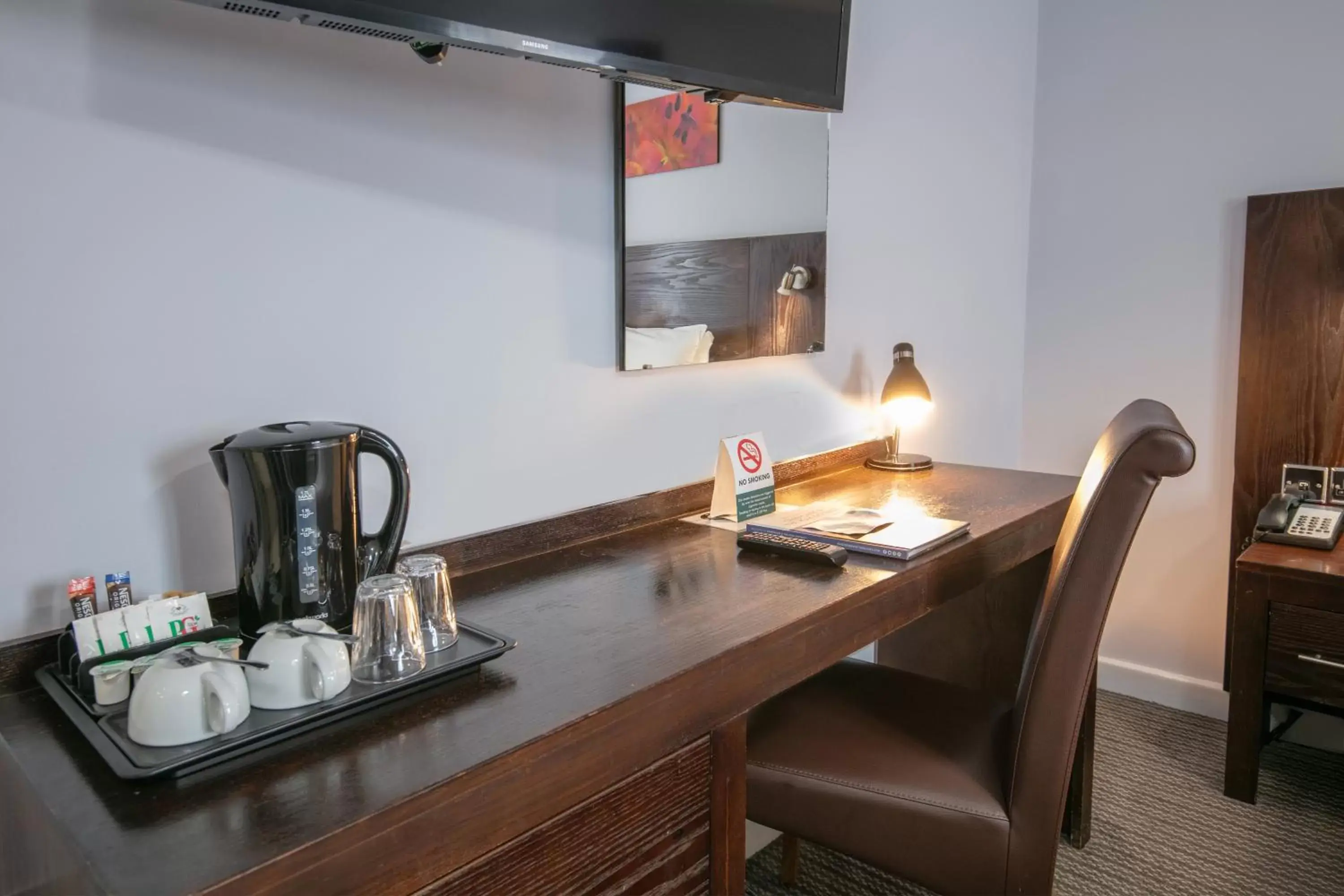 Coffee/tea facilities, Kitchen/Kitchenette in The Stuart Hotel, Sure Hotel Collection by Best Western