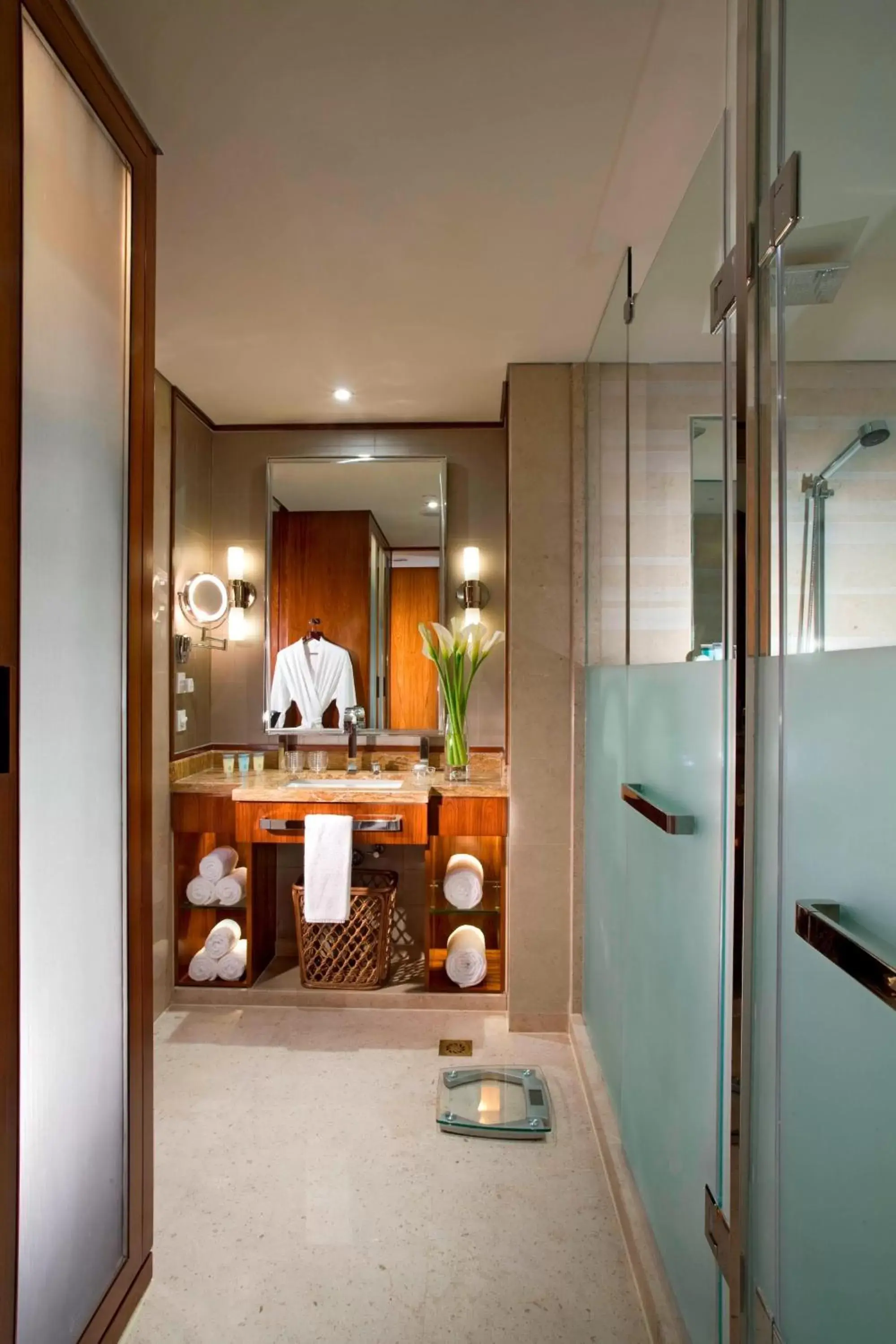 Bathroom in Sheraton Grand Shanghai Pudong Hotel & Residences