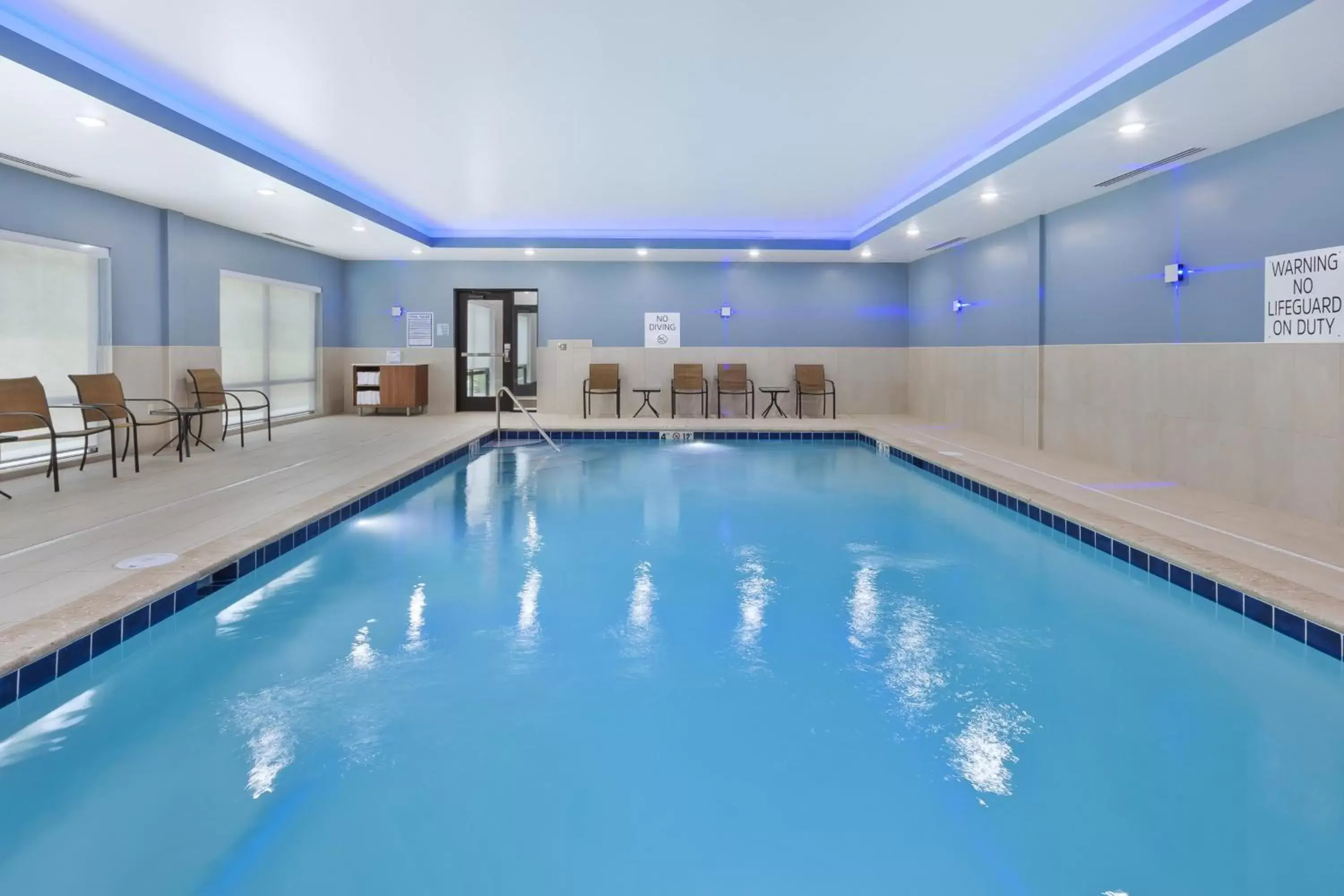 Swimming Pool in Holiday Inn Express & Suites - Painesville - Concord, an IHG Hotel