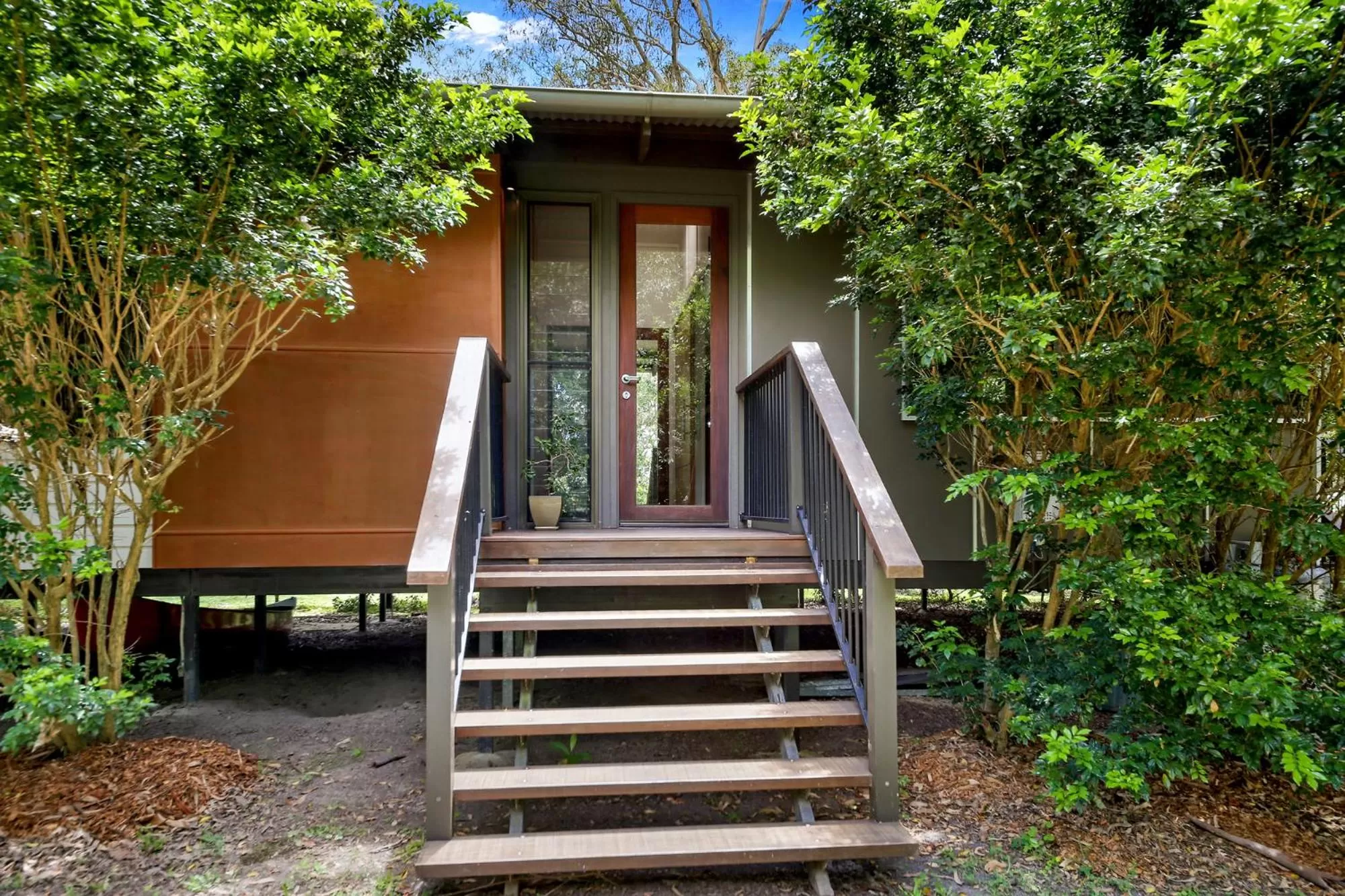 Facade/entrance in Eumarella Shores Noosa Lake Retreat