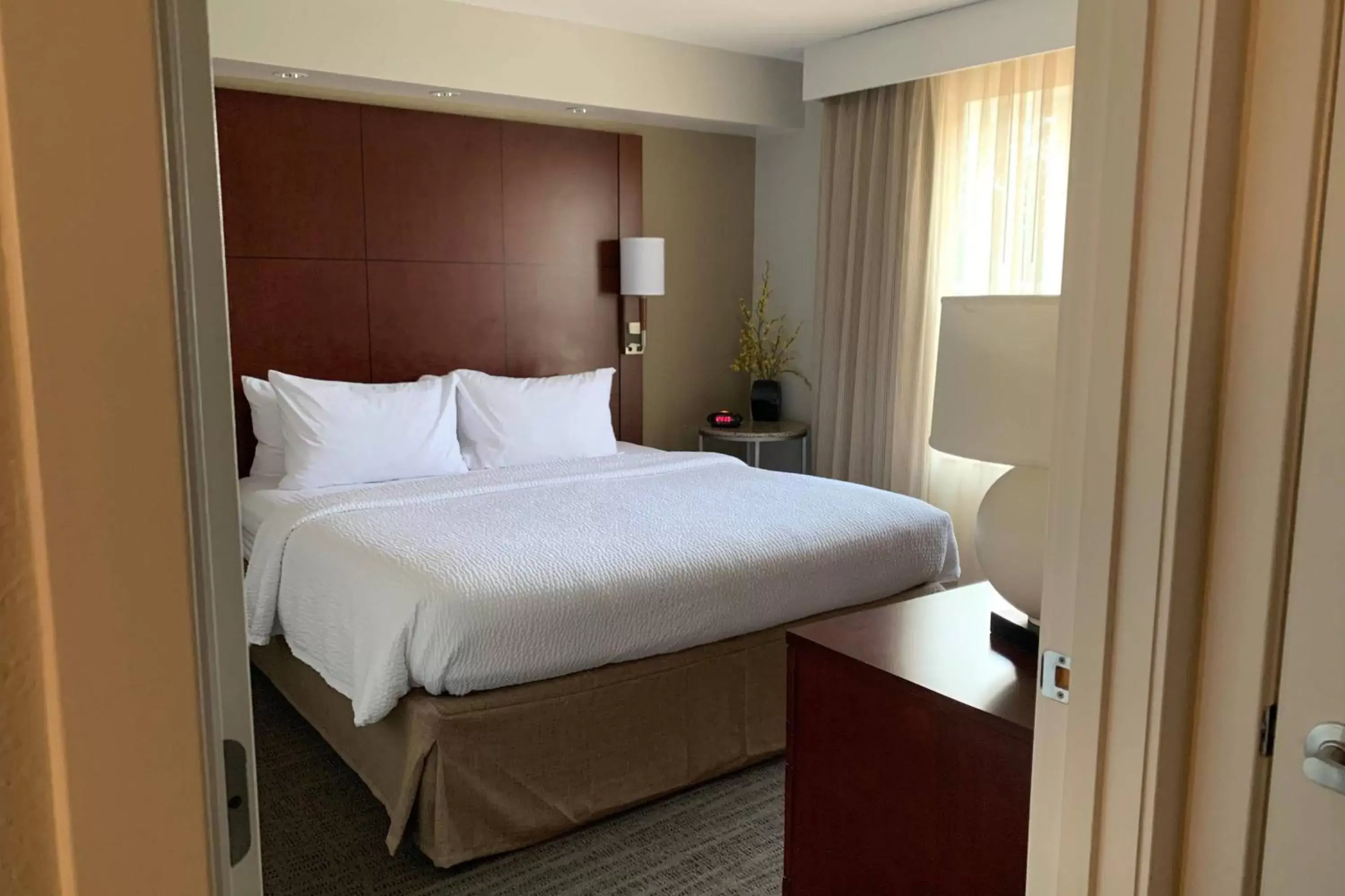 Bedroom, Bed in Residence Inn Concord