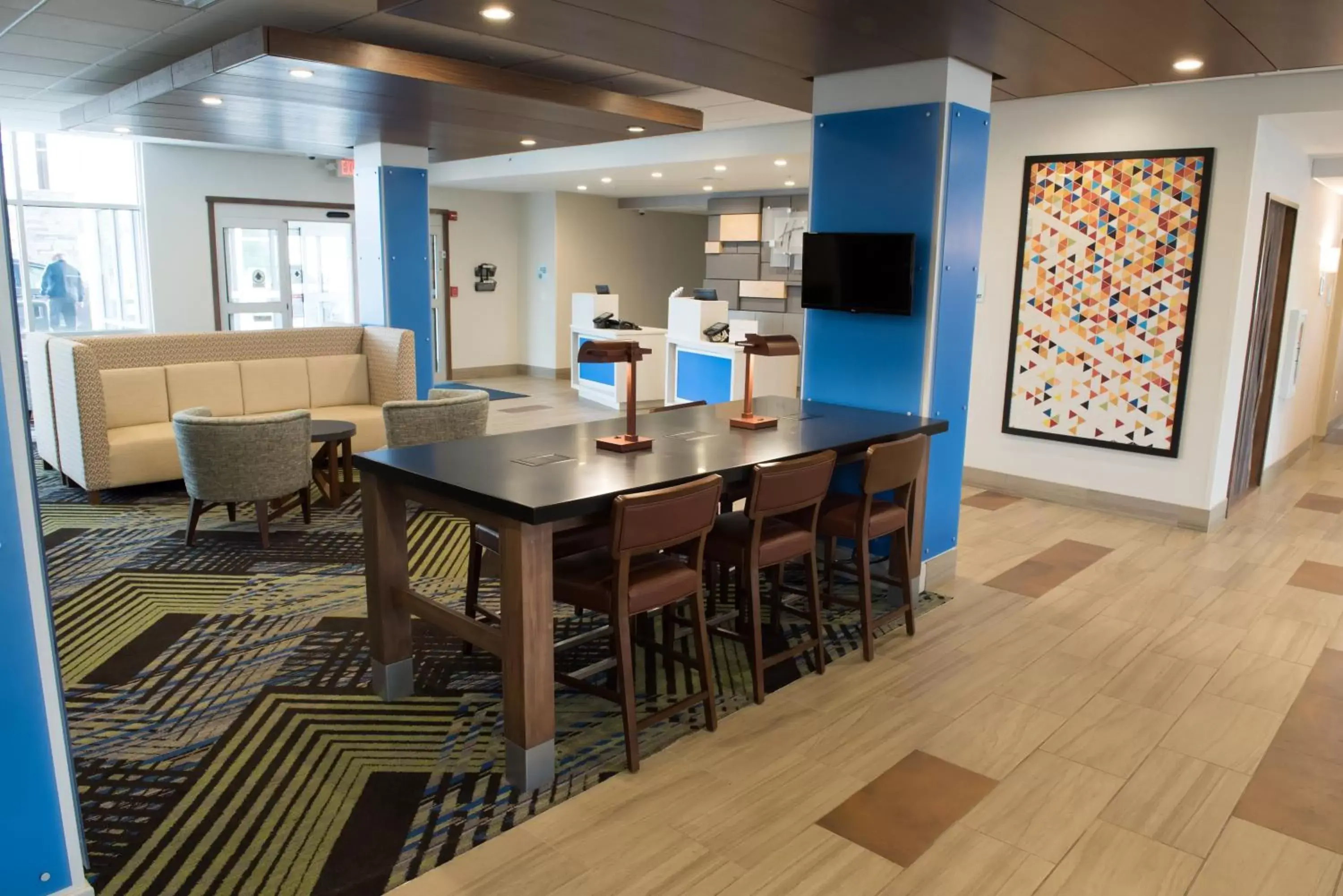 Property building in Holiday Inn Express & Suites - Orland Park Mokena, an IHG Hotel