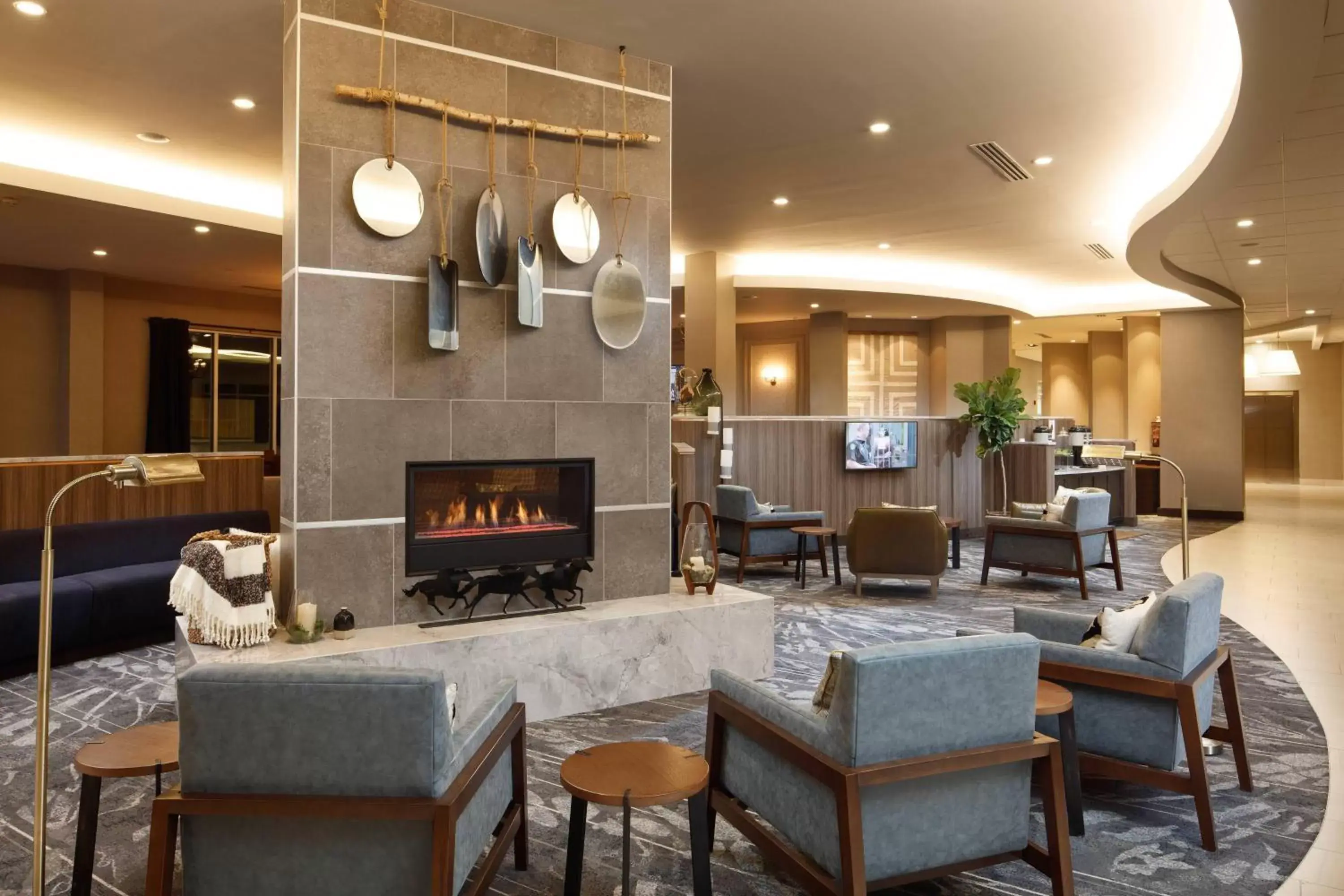 Lobby or reception, Restaurant/Places to Eat in Fairfield Inn & Suites By Marriott Louisville Northeast