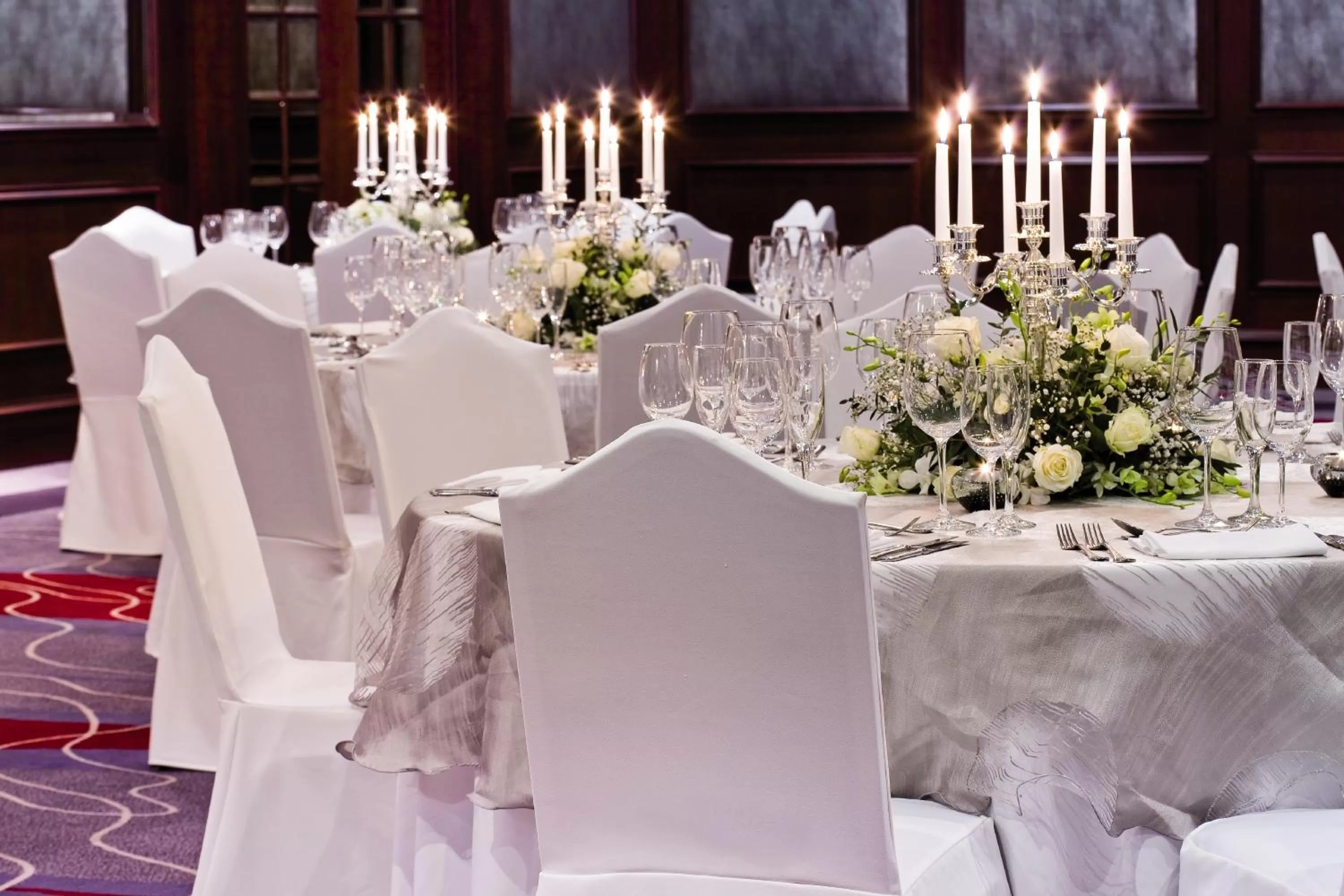 Business facilities in Mövenpick Hotel & Apartments Bur Dubai