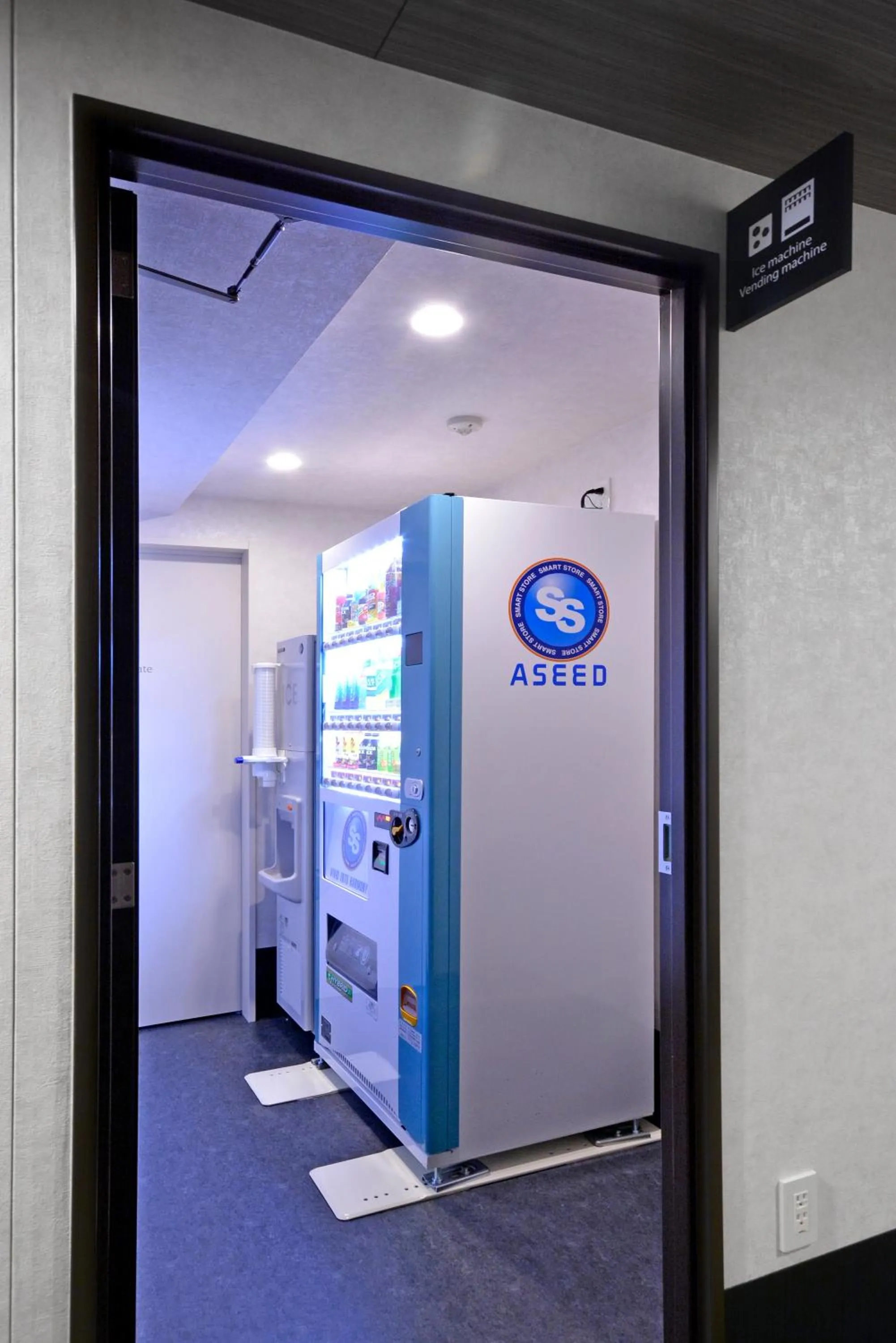 Area and facilities in Rembrandt Style Tokyo Nishikasai Grande