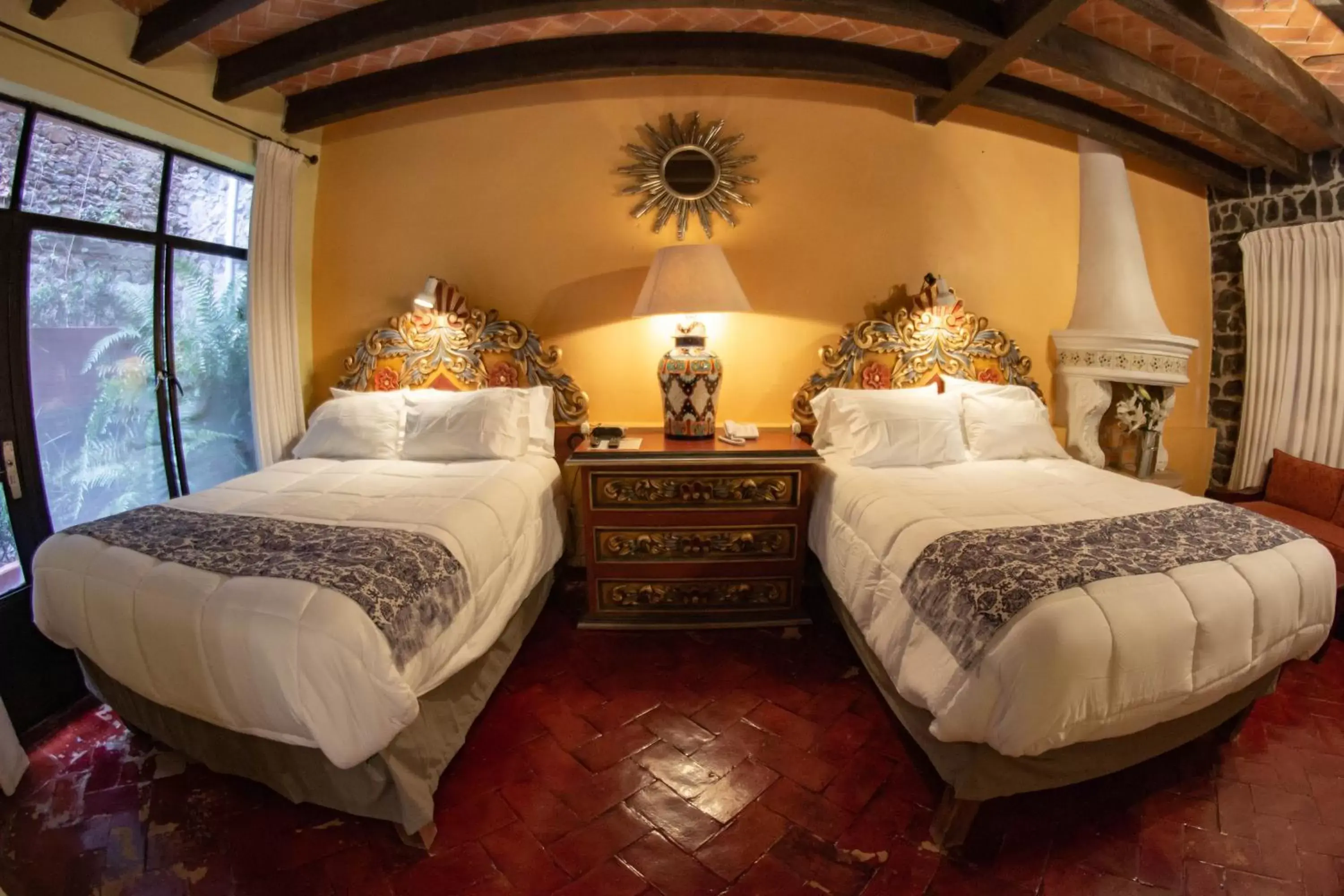 Bedroom, Bed in Hacienda de las Flores