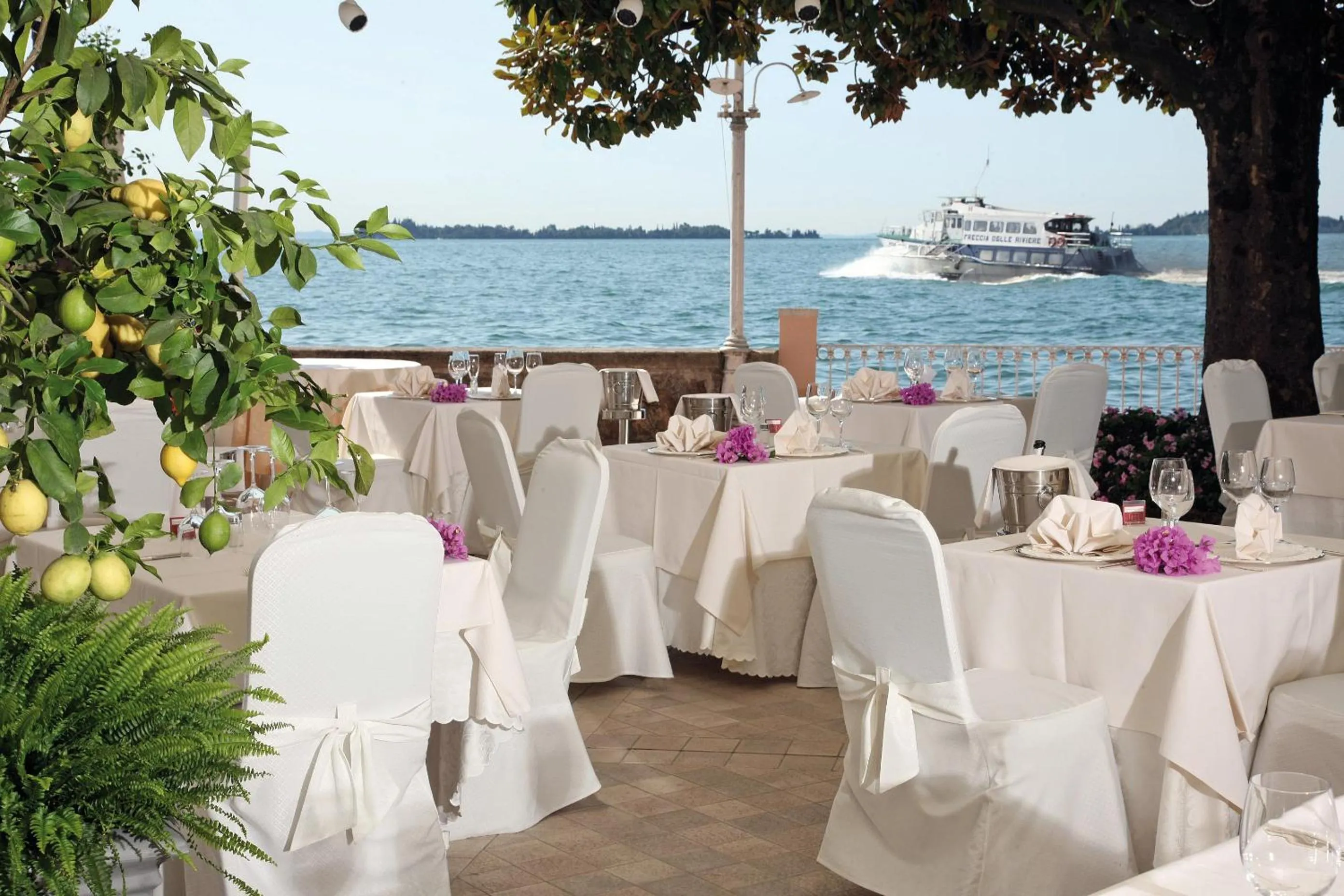 Banquet/Function facilities in Grand Hotel Gardone