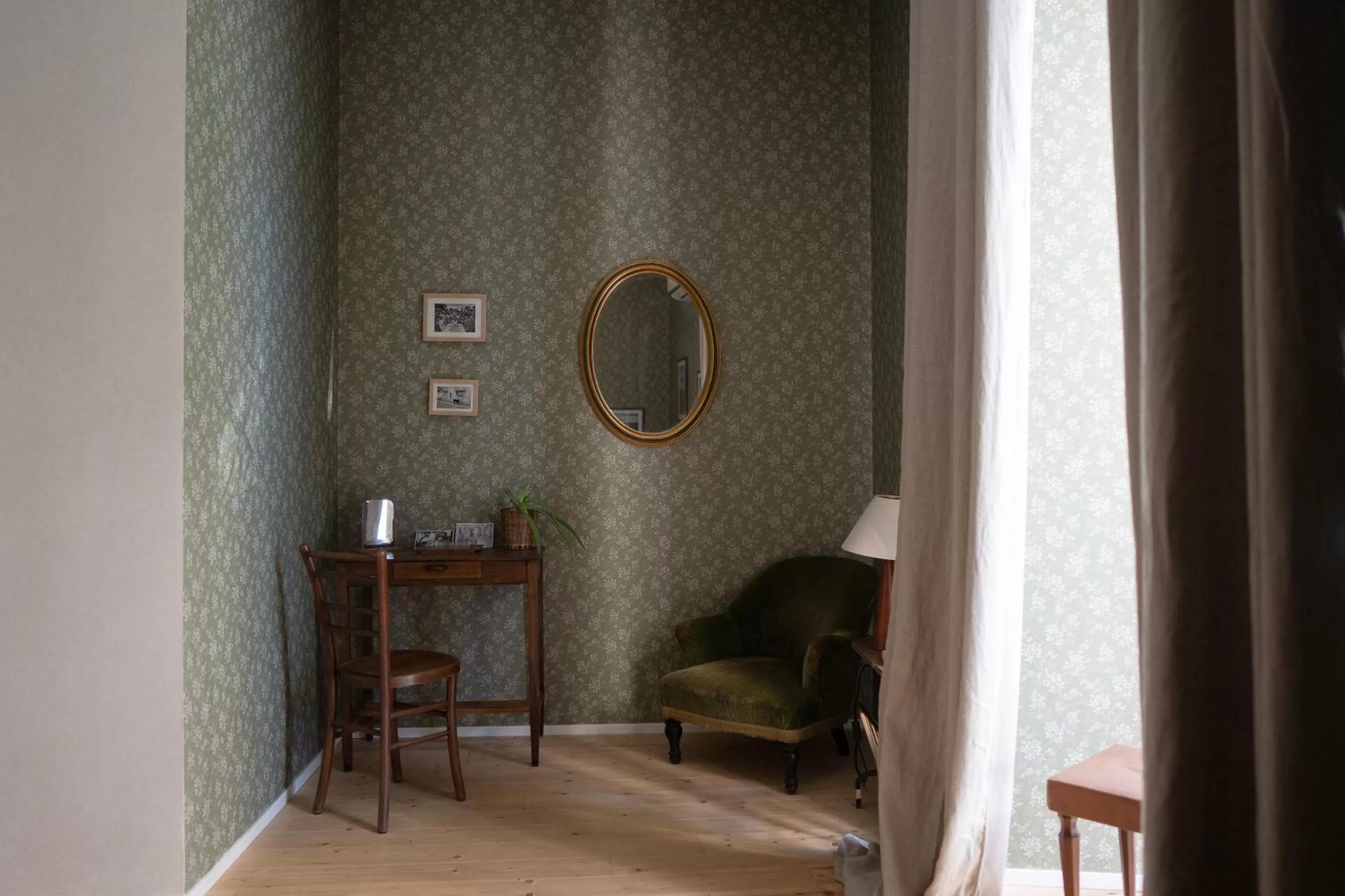 Seating Area in Casa Vayu - Rooms & Garden