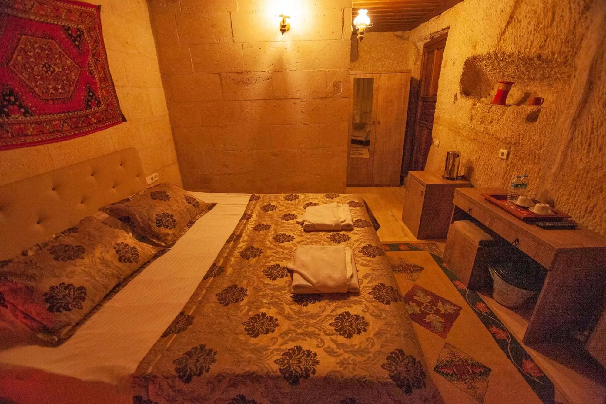 Bed in Diamond of Cappadocia
