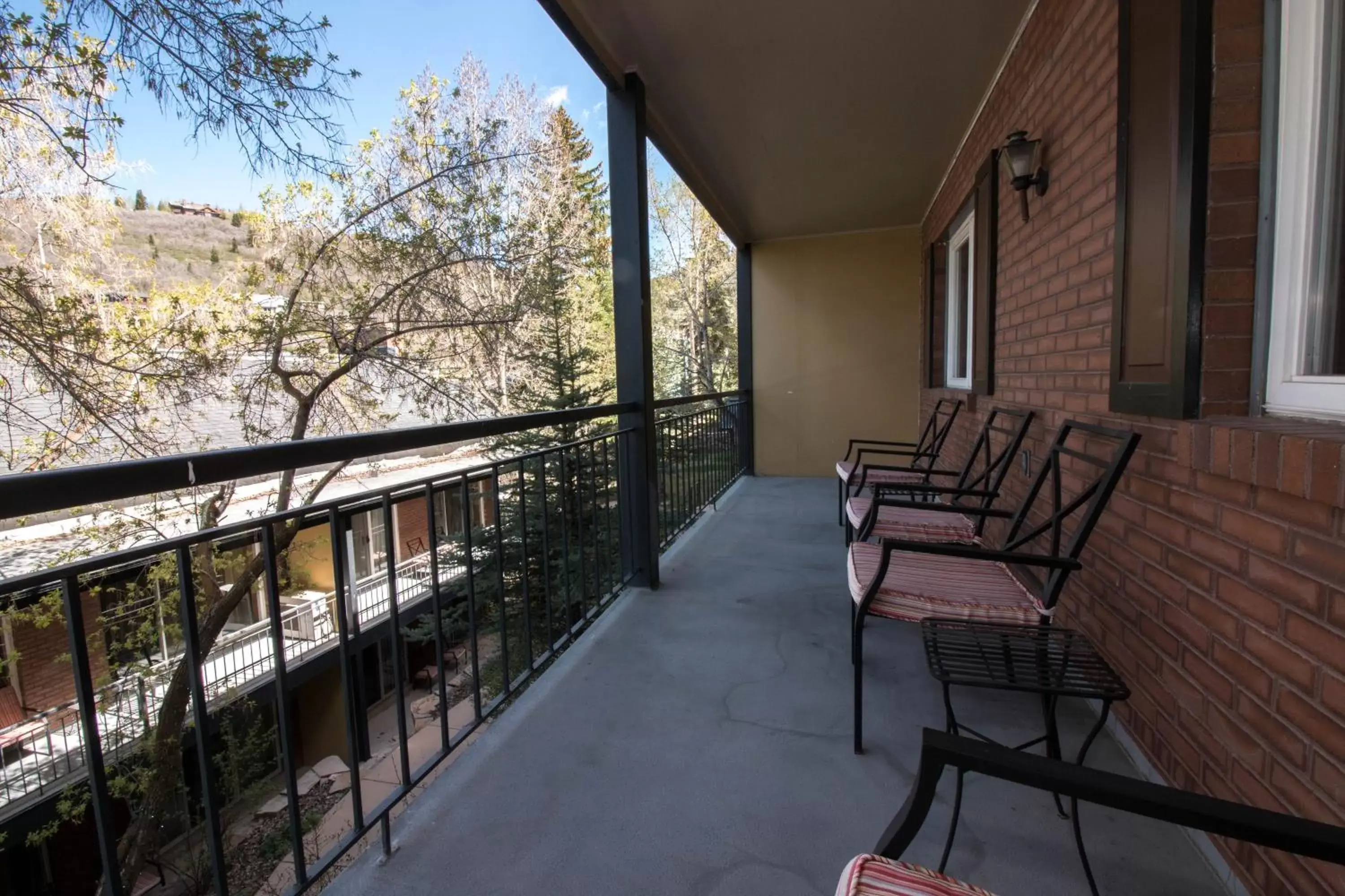 Balcony/Terrace in Treasure Mountain Inn