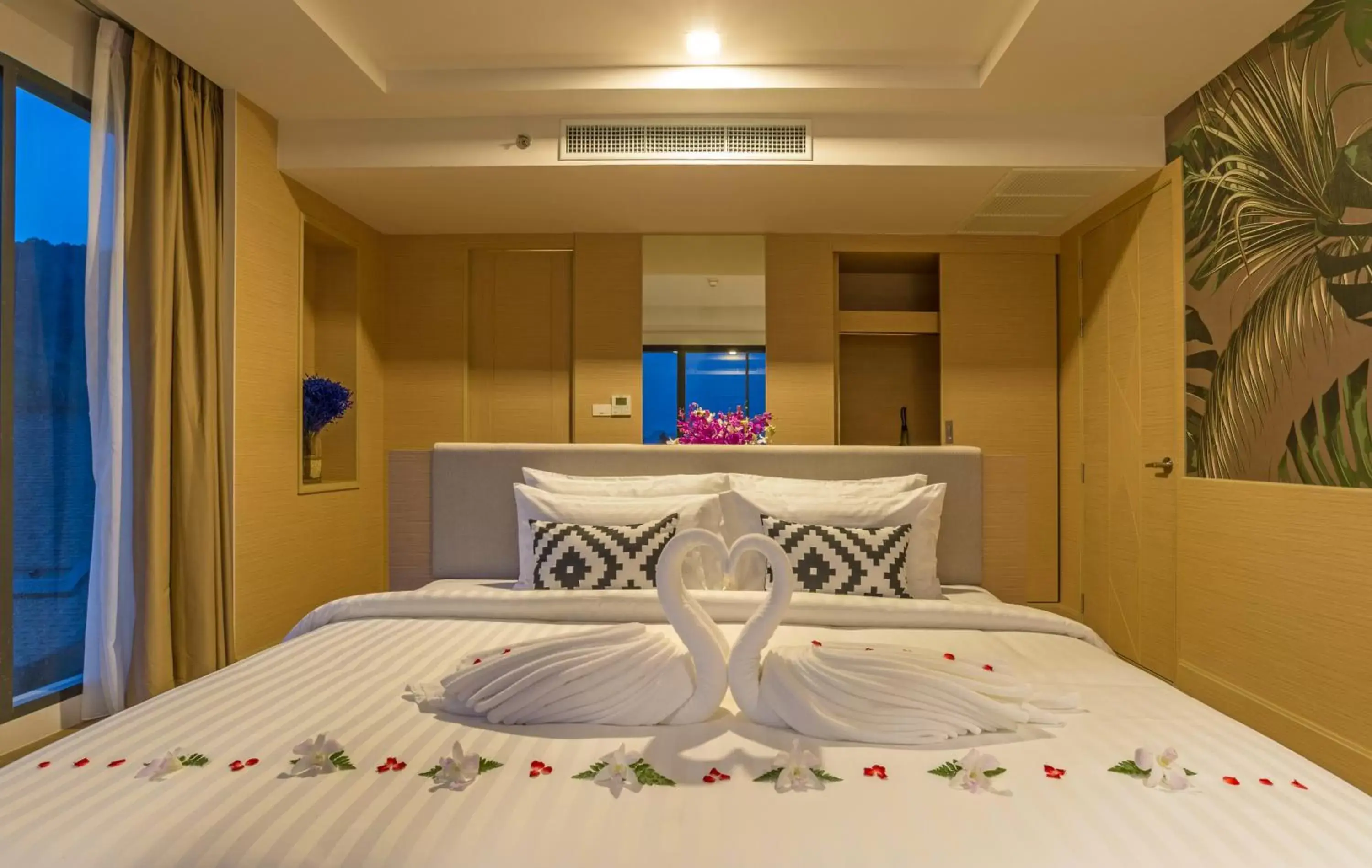 Bed in Panan Krabi Resort - SHA Extra Plus