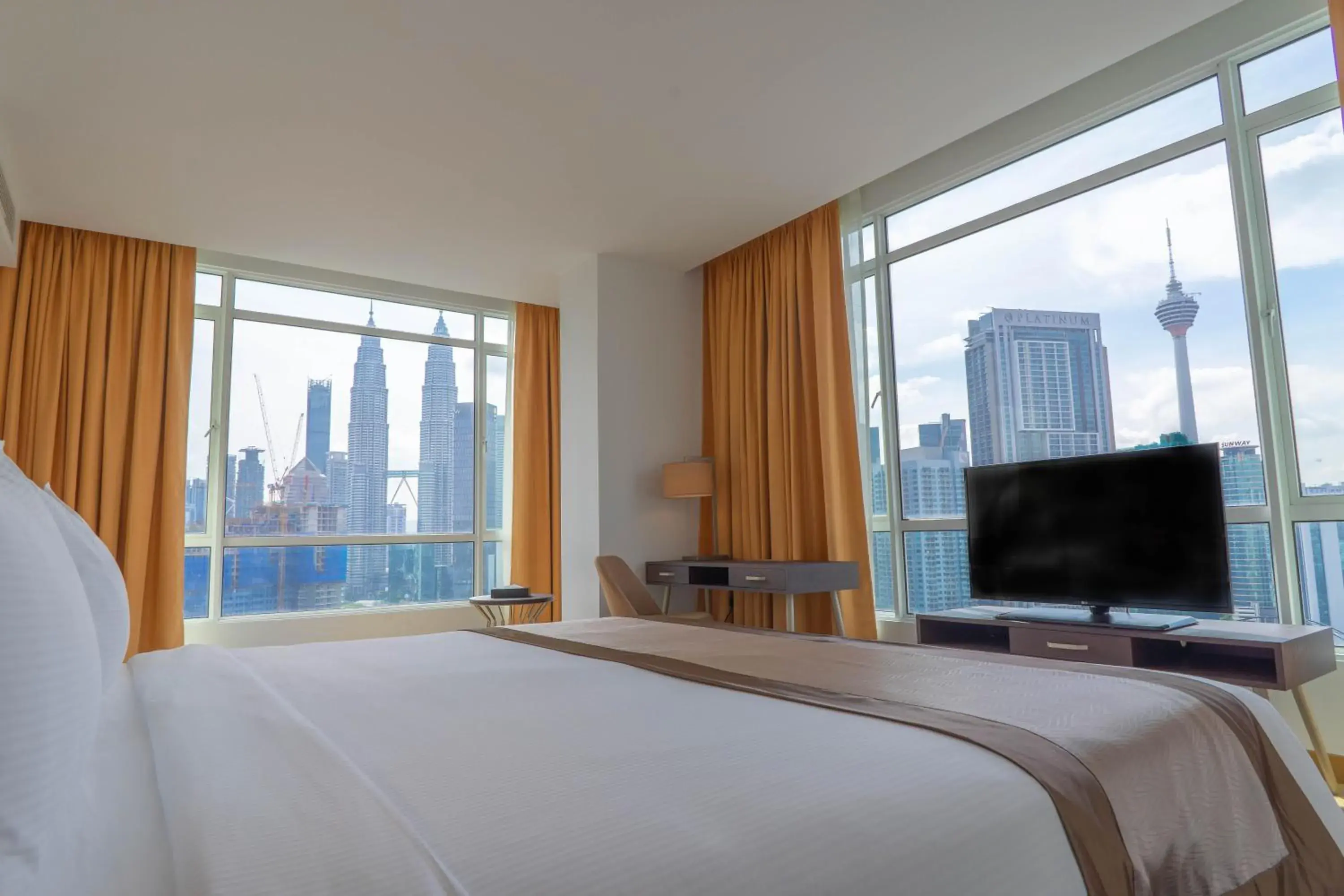 Bed in Tamu Hotel & Suites Kuala Lumpur